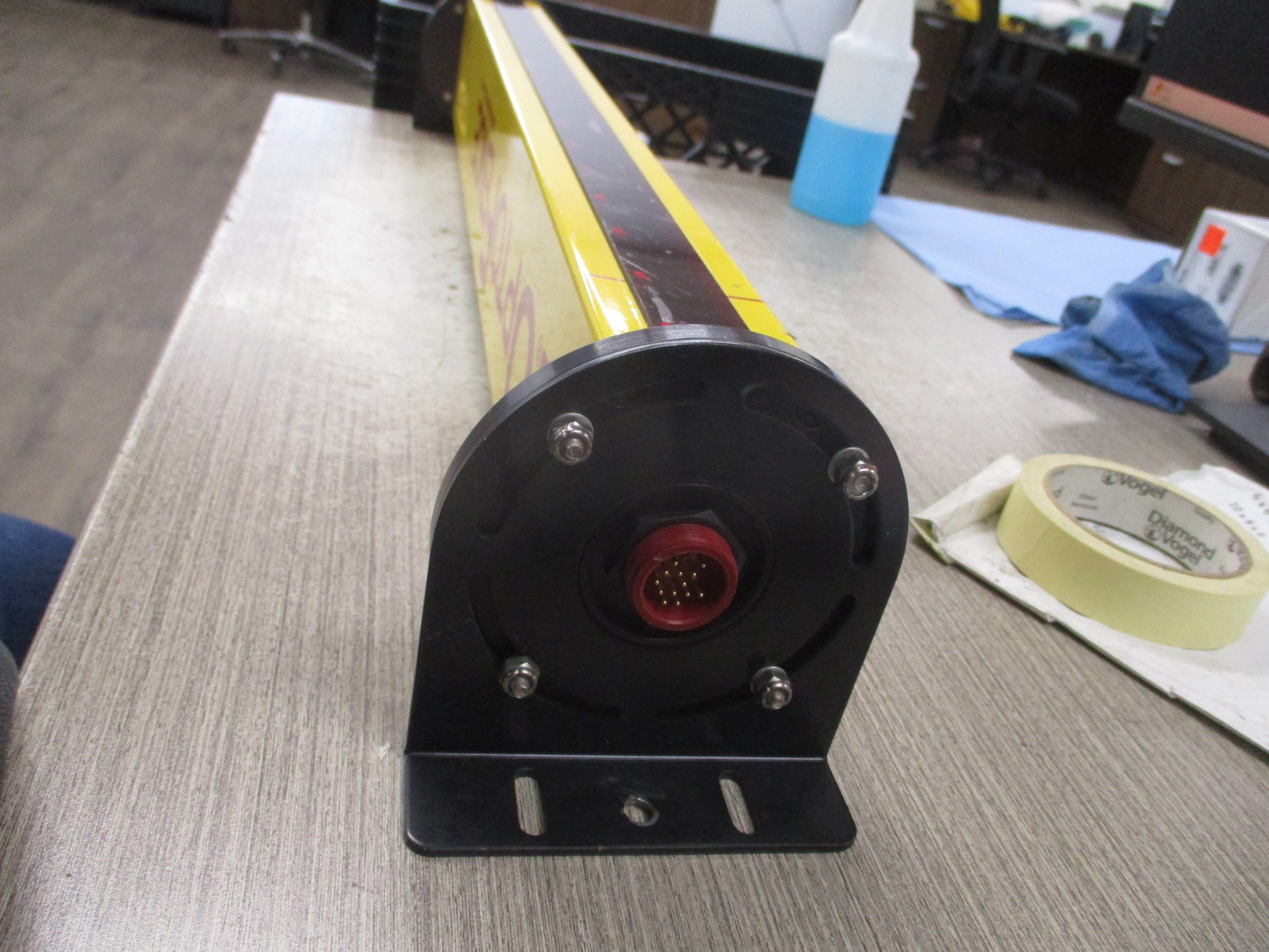 Sti Optofence-B OF4100B-2 Series Receiver OF4124B-2 Length: 24" Used