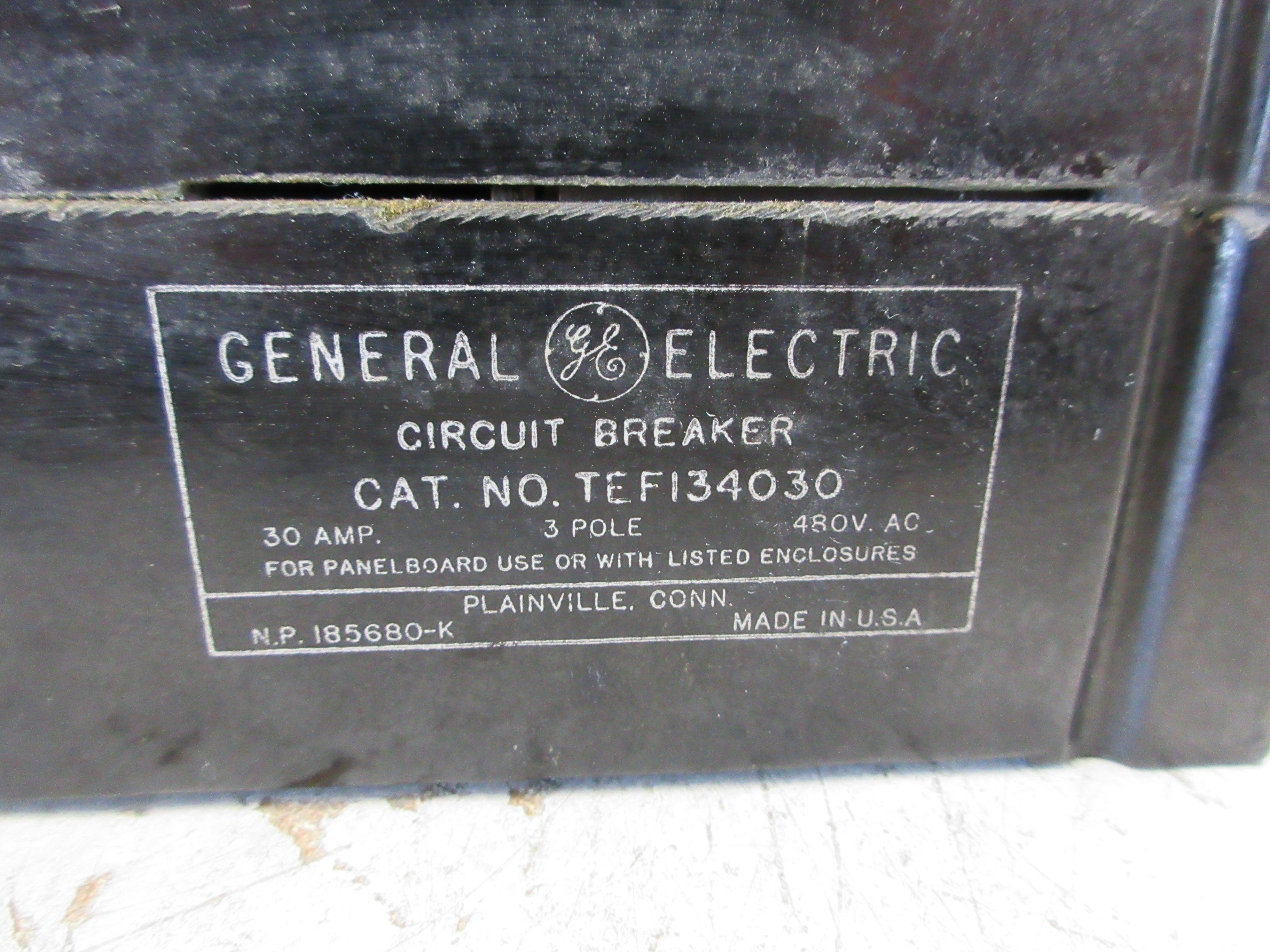 GE Circuit Breaker TEF134030 30A 480V 3P Used