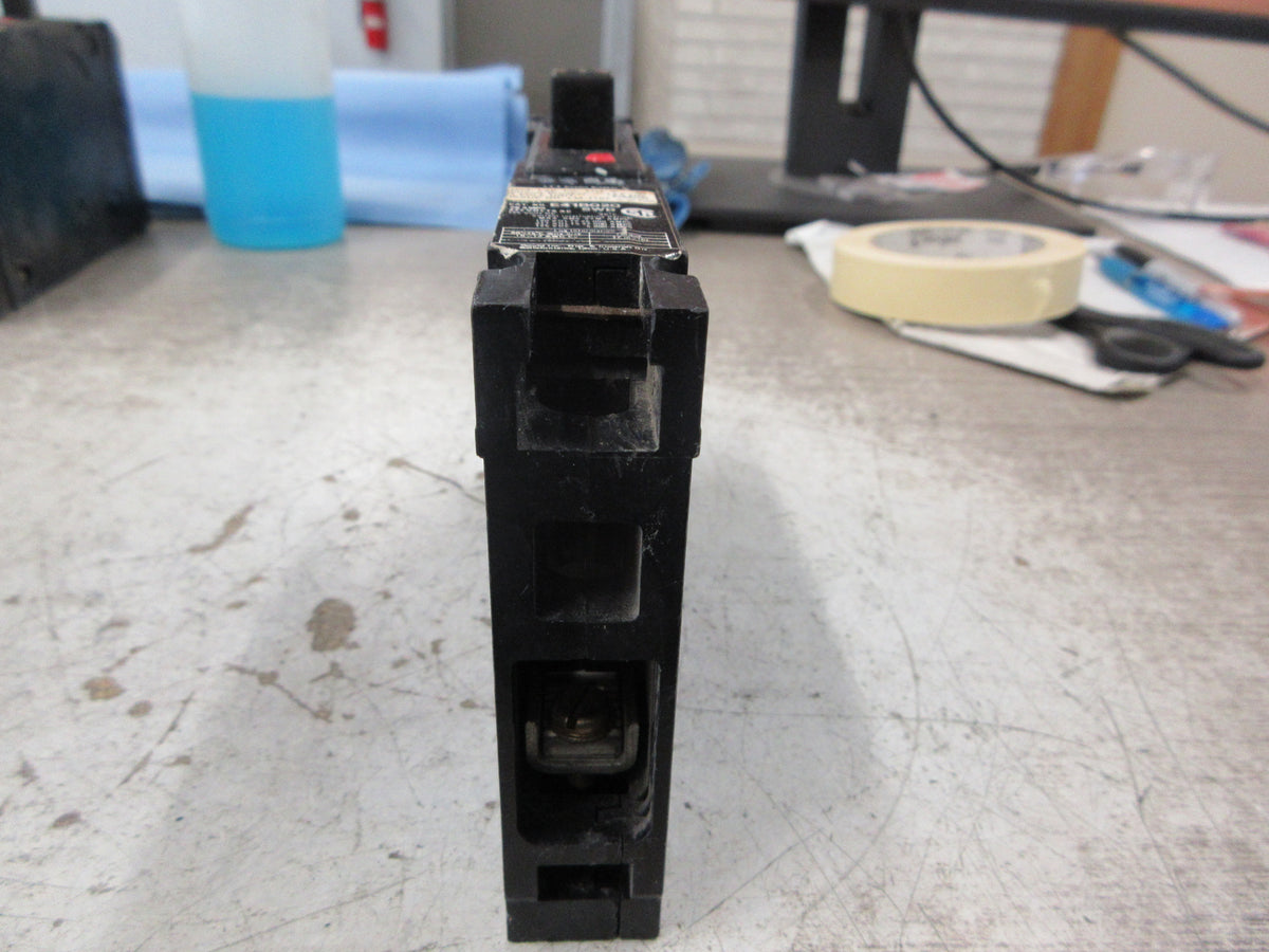 Gould ITE Circuit Breaker E41B020 20A 277V 1P Used