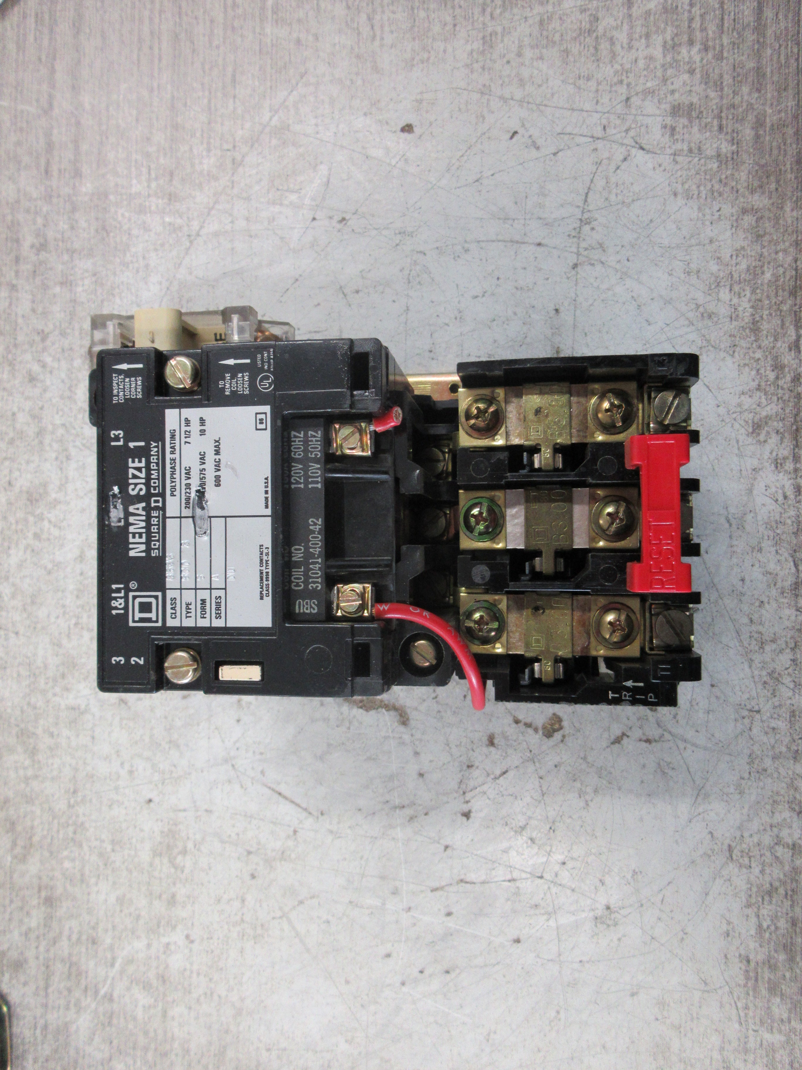 Square D Size 1 Starter 8536 SCO 3 S Ser. A 120V Coil 600V W/Aux Fuse Used