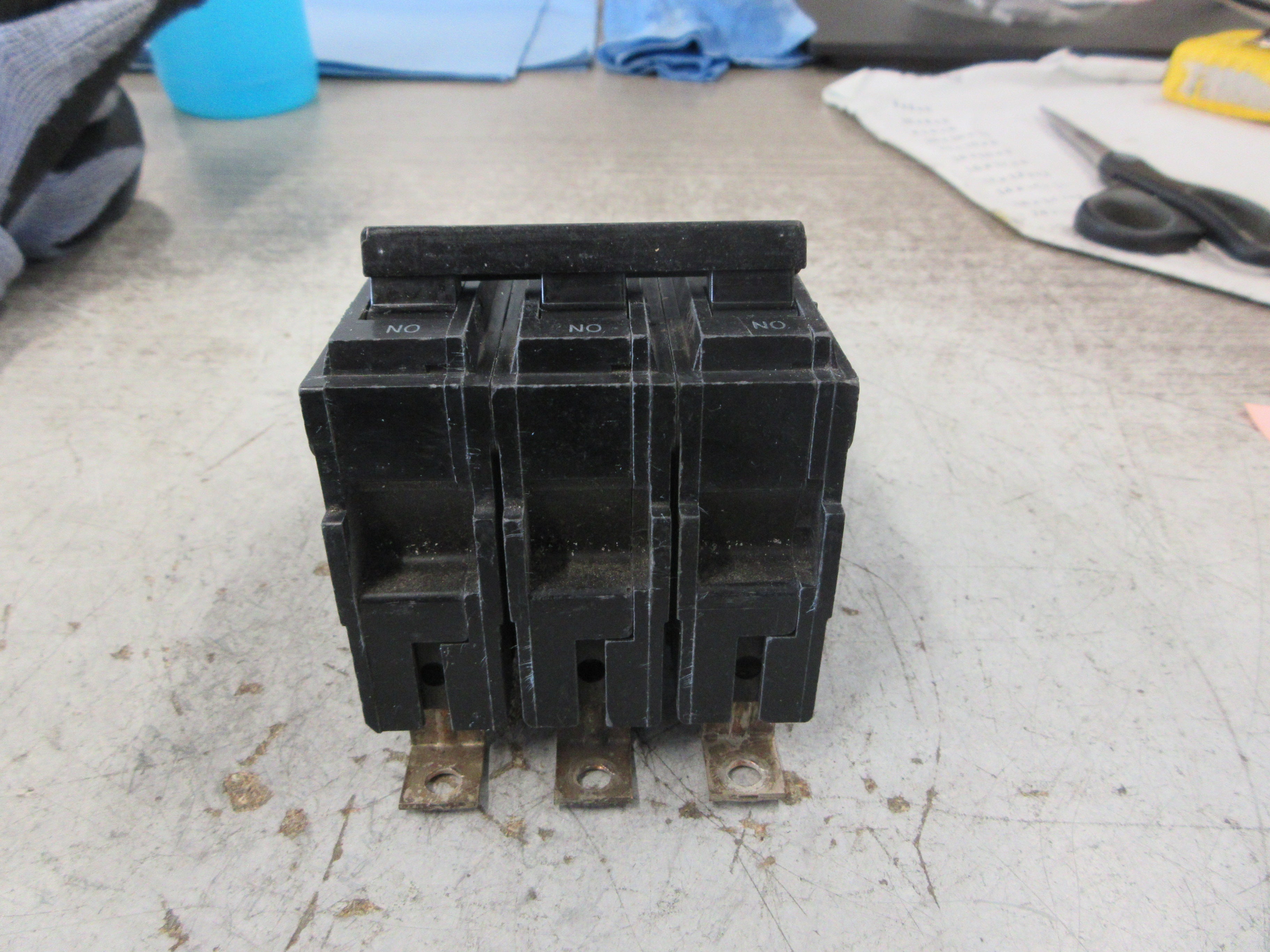 GE Bolt-On Circuit Breaker THQB3160 60A 240V 3P *No Mounting Screws* Used