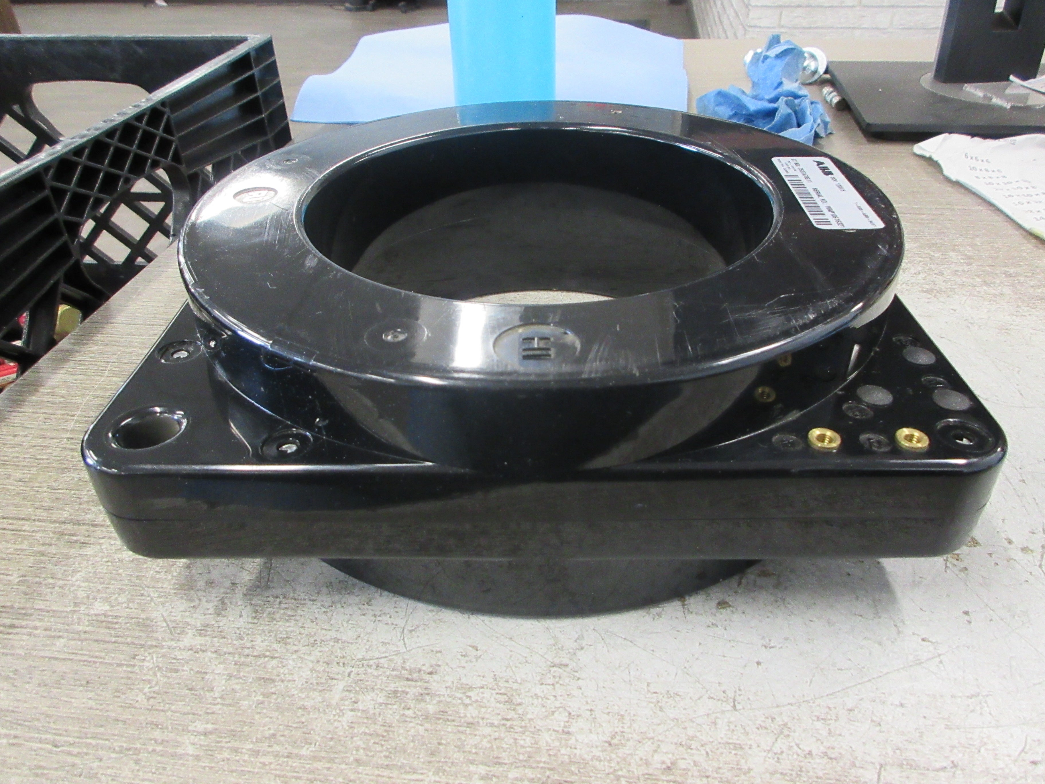 ABB SCV Current Transformer 7527A70G11 Ratio 1200:5A 600V 50-400Hz 10kV BIL
