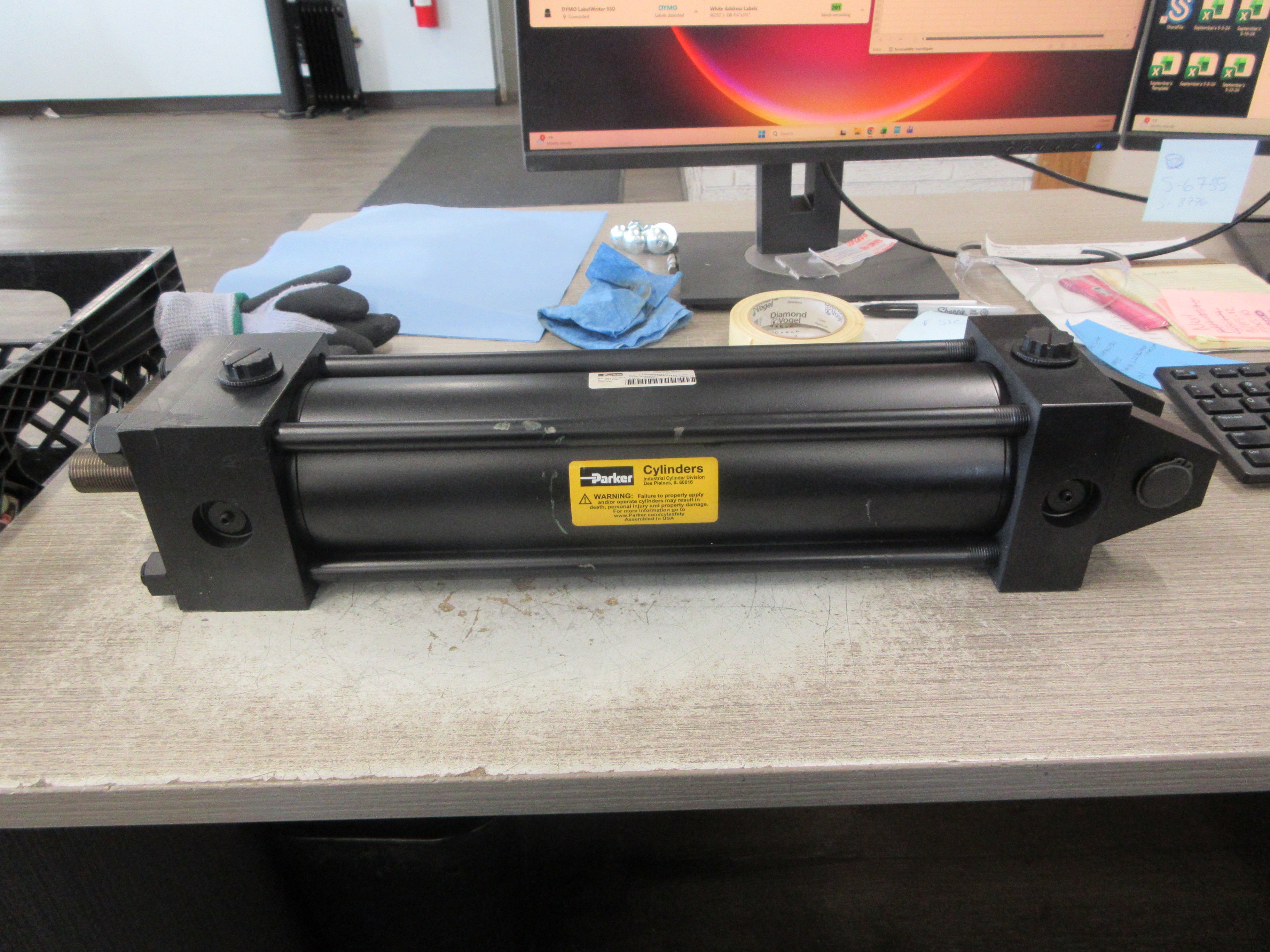 Parker Hydraulic Cylinder 1H2H0A00259503 3000PSI Used