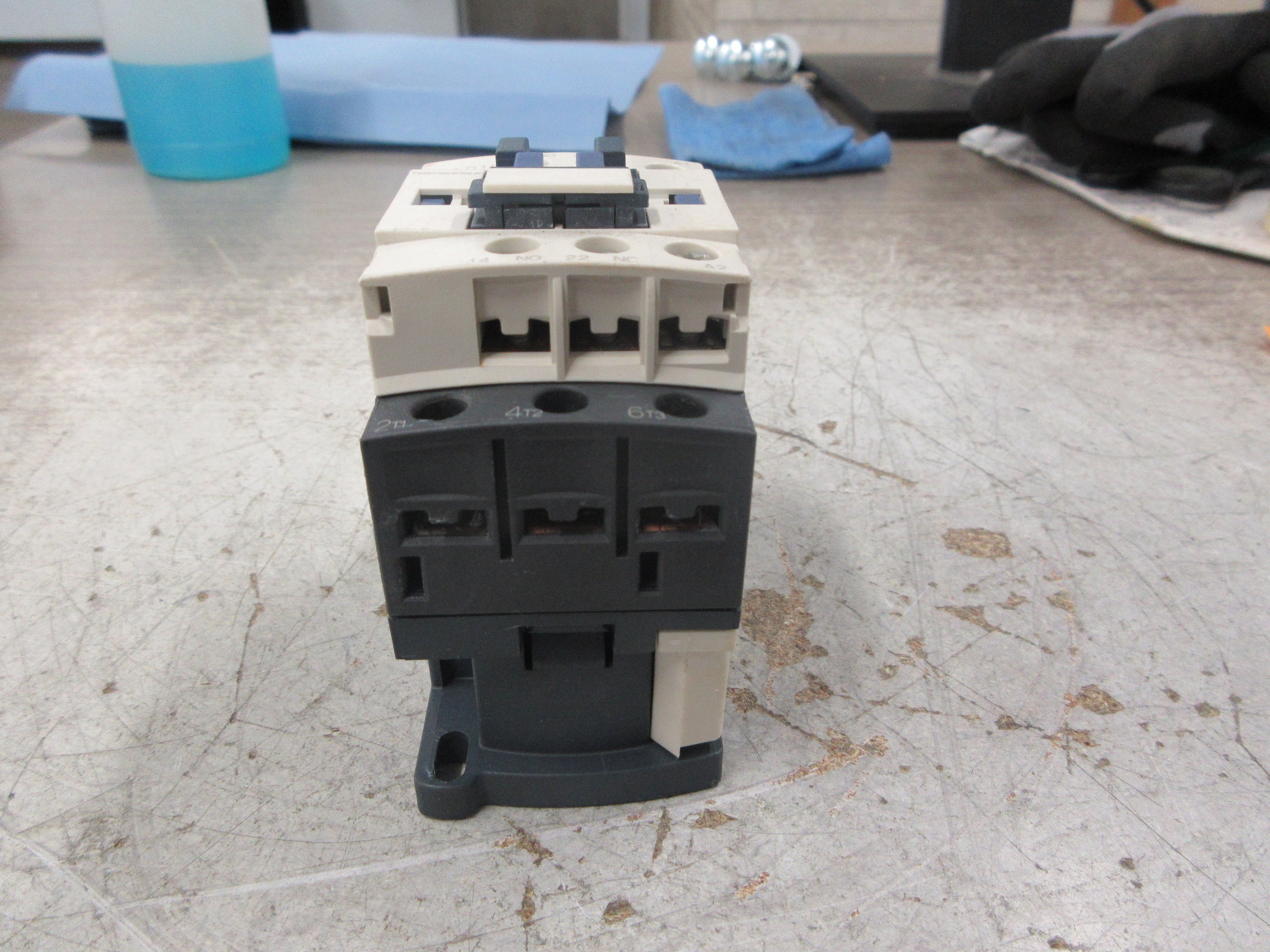 Telemecanique Contactor 25 120V Coil 32A 600V W/Cabling Accessory Used