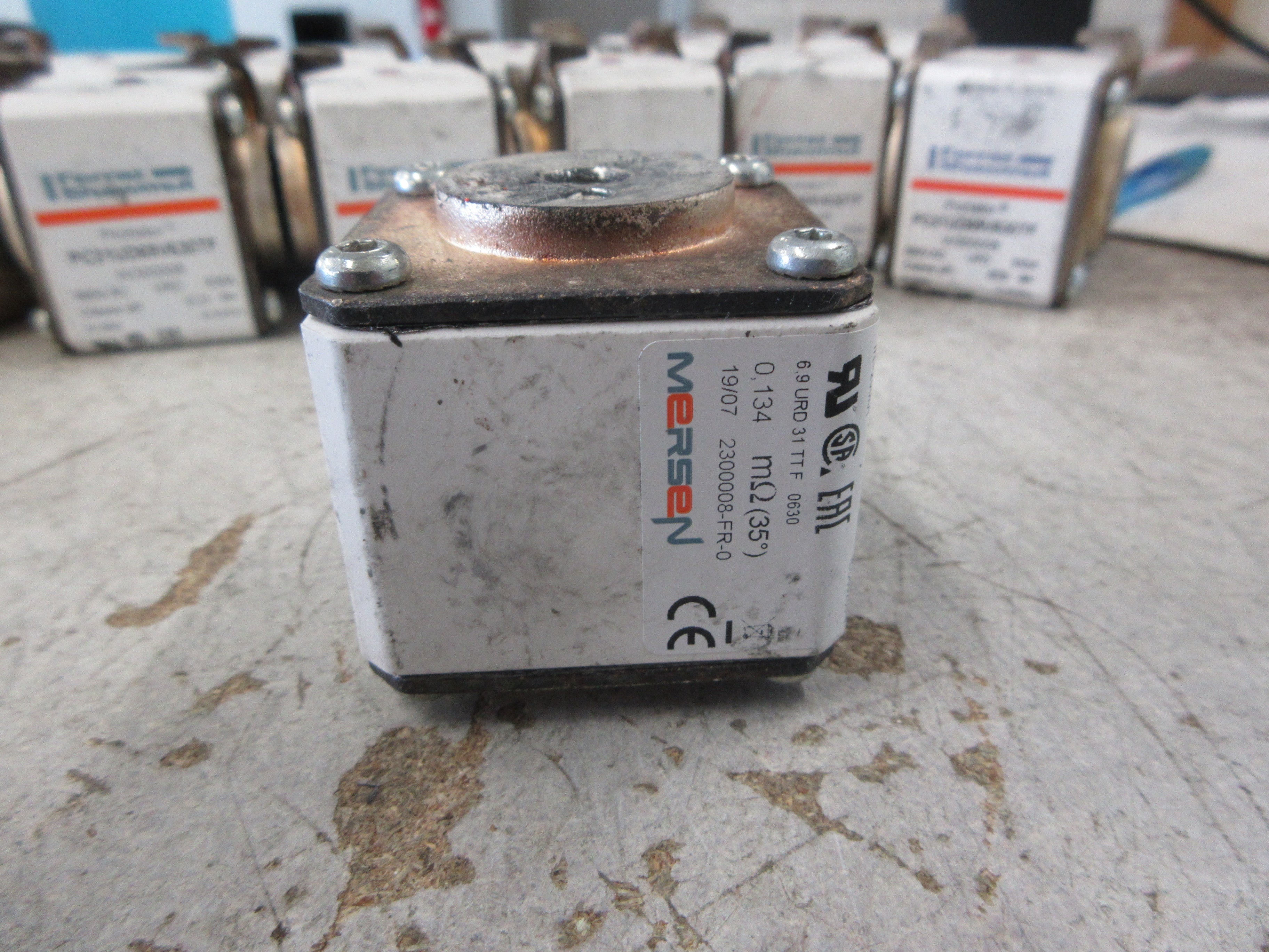 Mersen Ferraz Shawmut Protistor Fuse PC31UD69V630TF 630A 690V Used