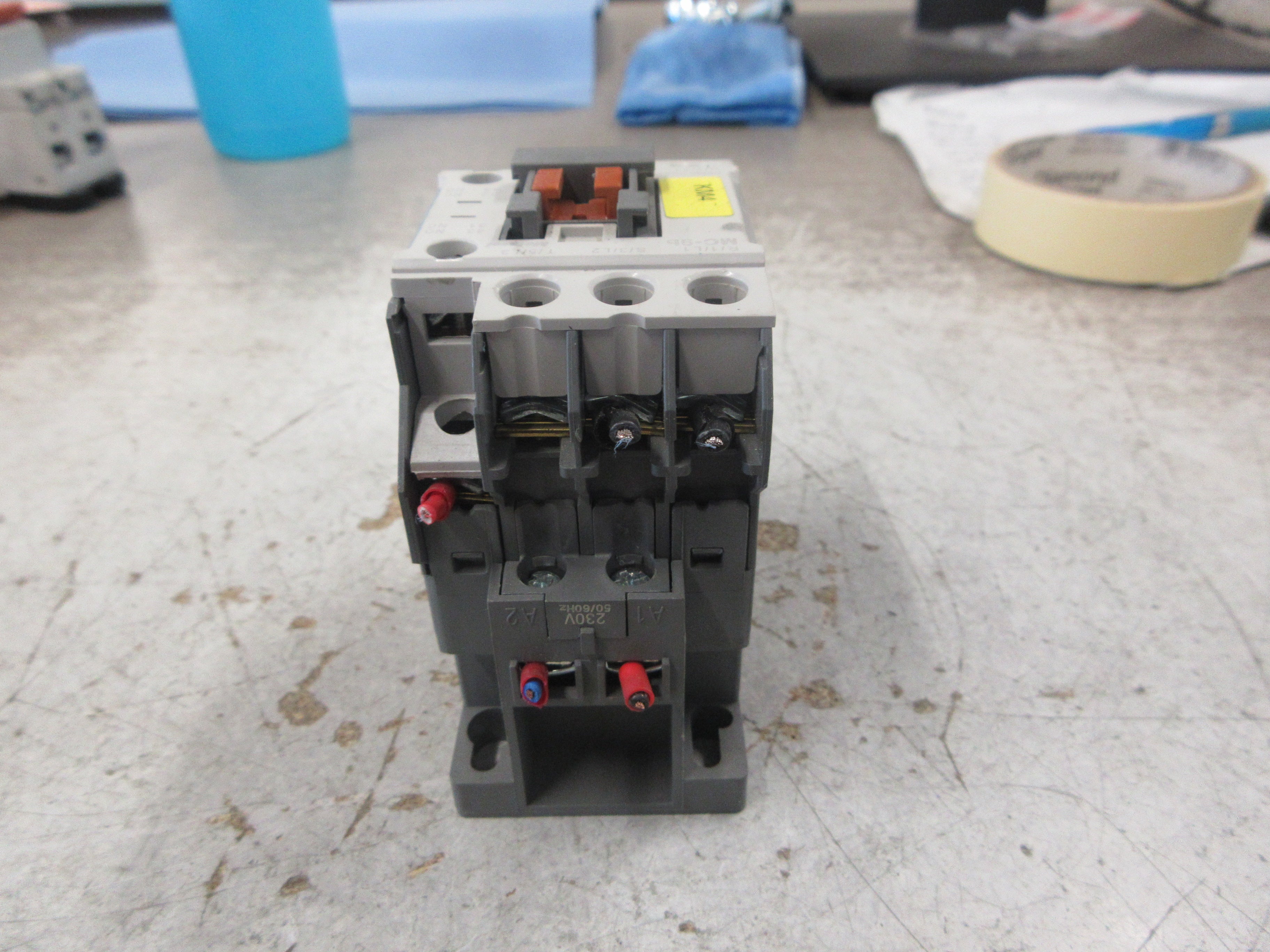 LS Metasol Size 00 Contactor MC-9b 230V Coil 25A 600V W/Surge Suppressor Used