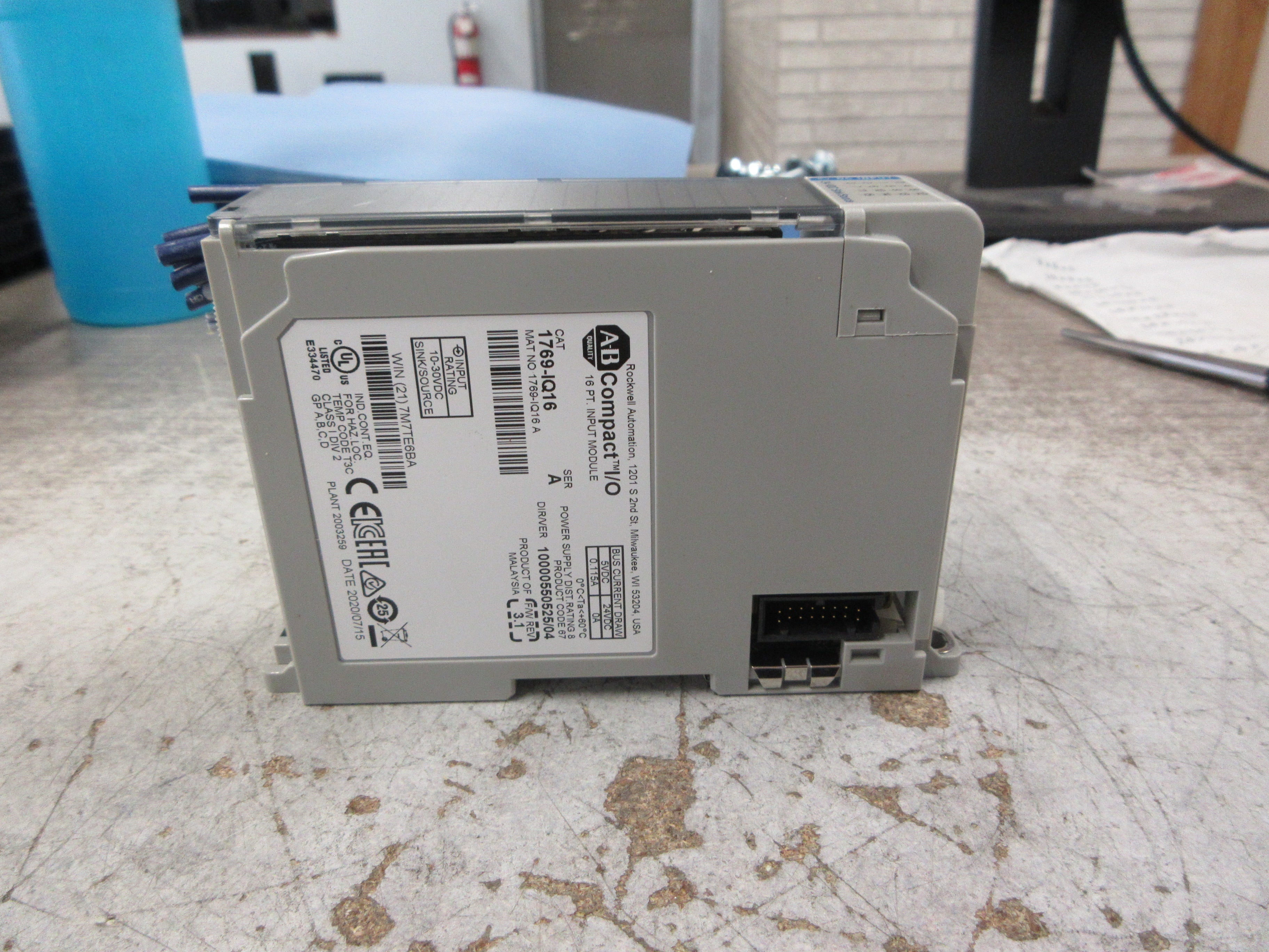 Allen-Bradley Compact I/O Input Module 1769-IQ16 Ser. A F/W Rev. 3.1 Used