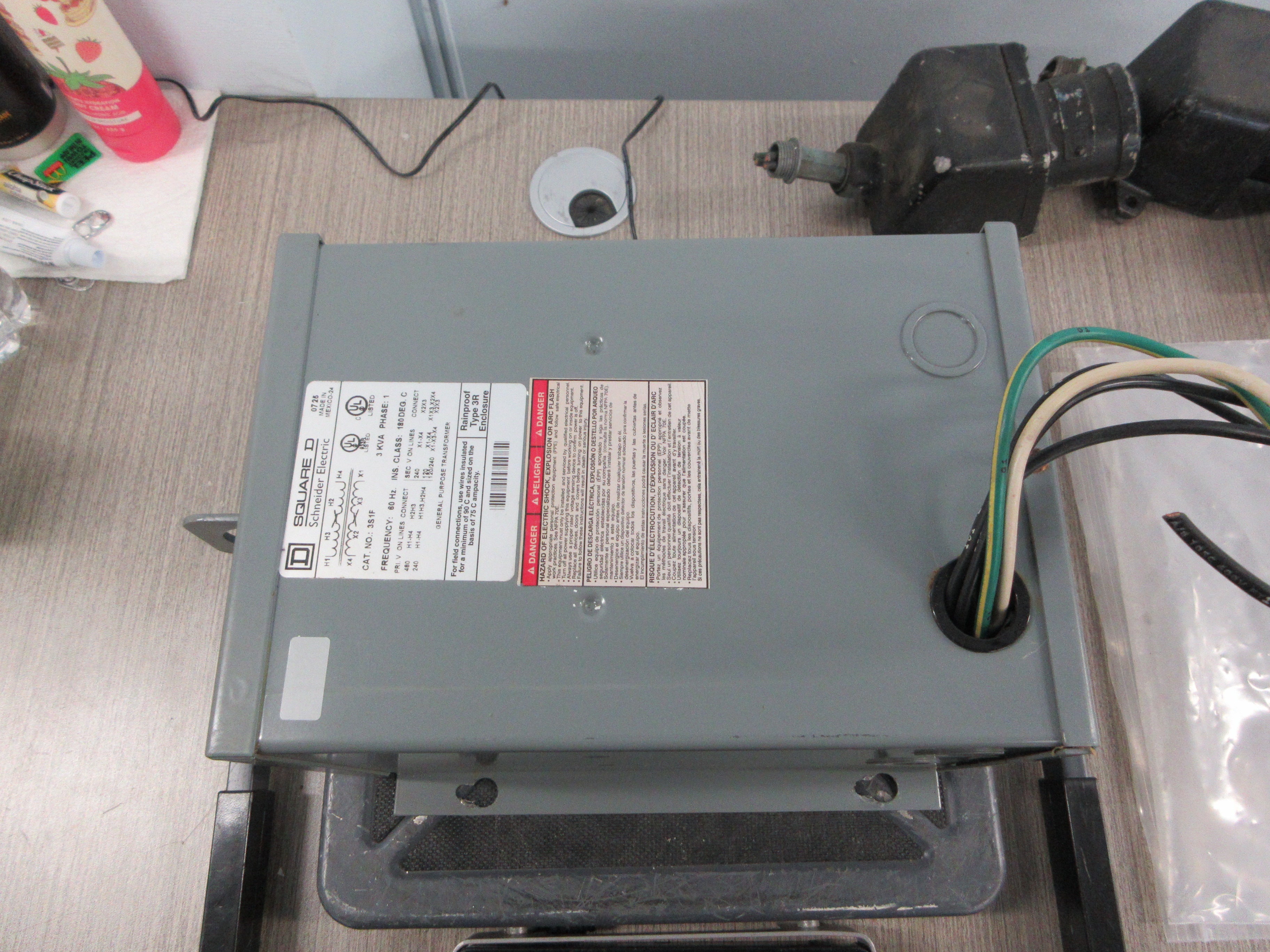 Square D Transformer 3S1F 3KVA Pri: 240/480V Sec: 120/240V 60Hz 1Ph Used