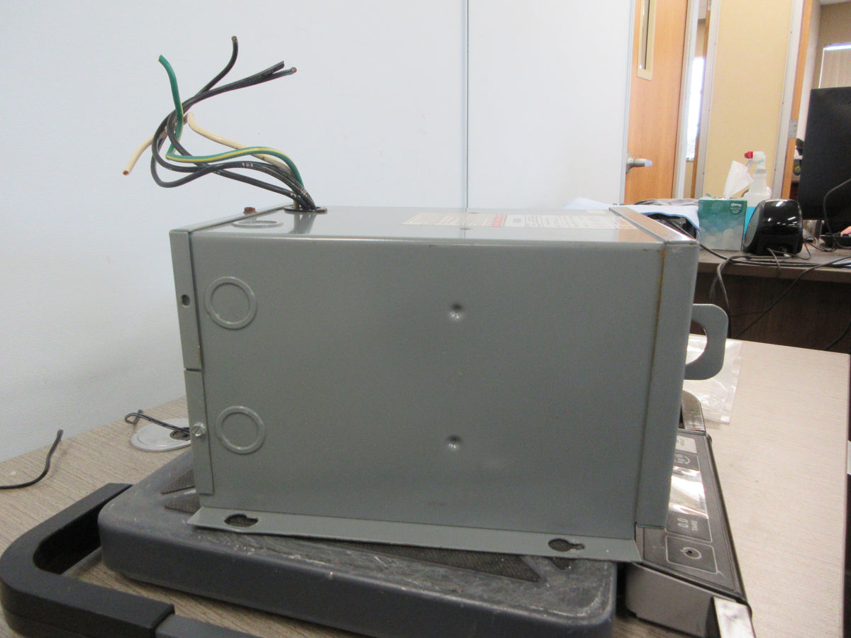Square D Transformer 3S1F 3KVA Pri: 240/480V Sec: 120/240V 60Hz 1Ph Used