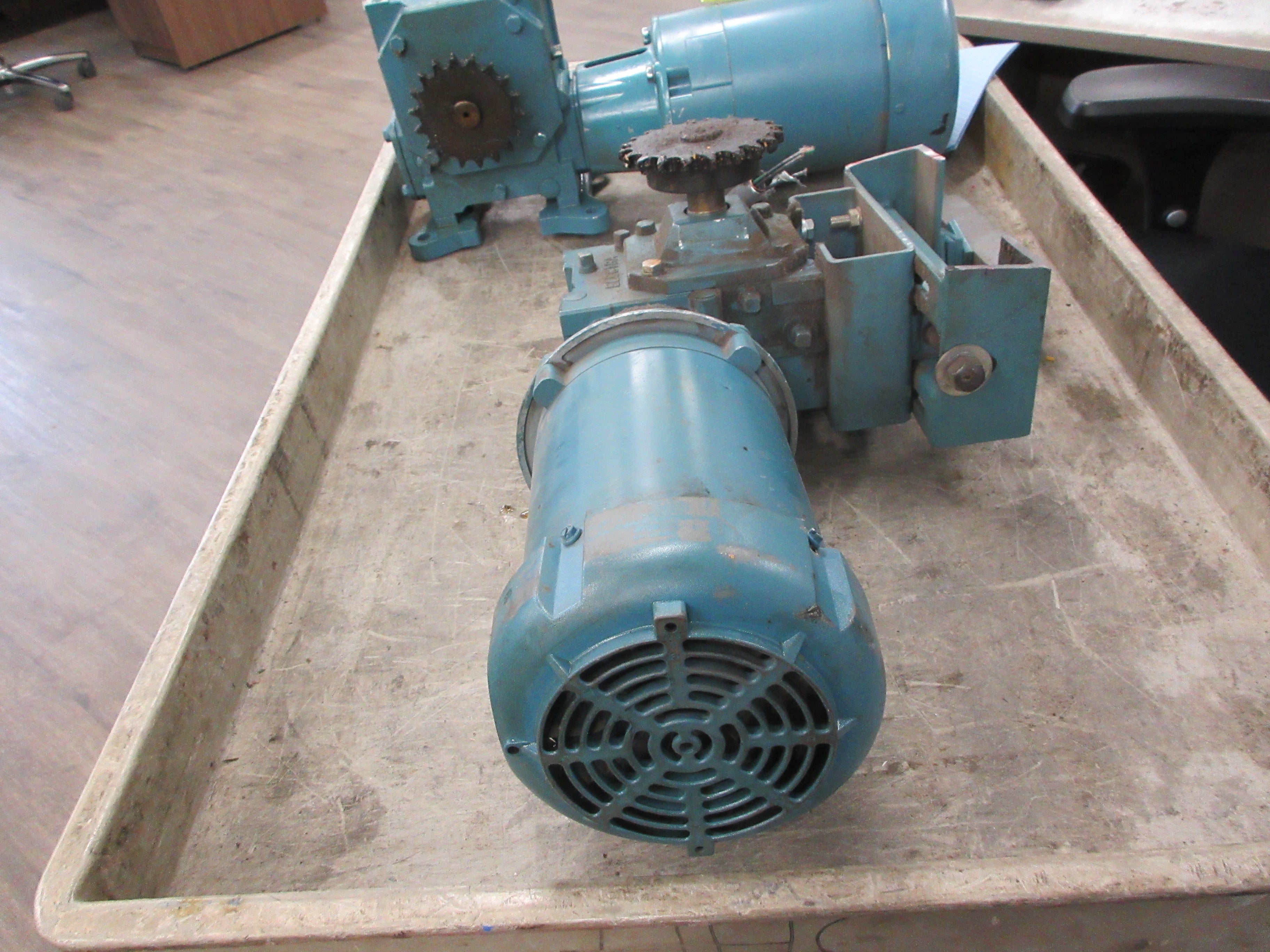 Electra-Gear Gearmotor 4VF56T17F2038A P / ABC21C512.5N/F 3/4HP Used