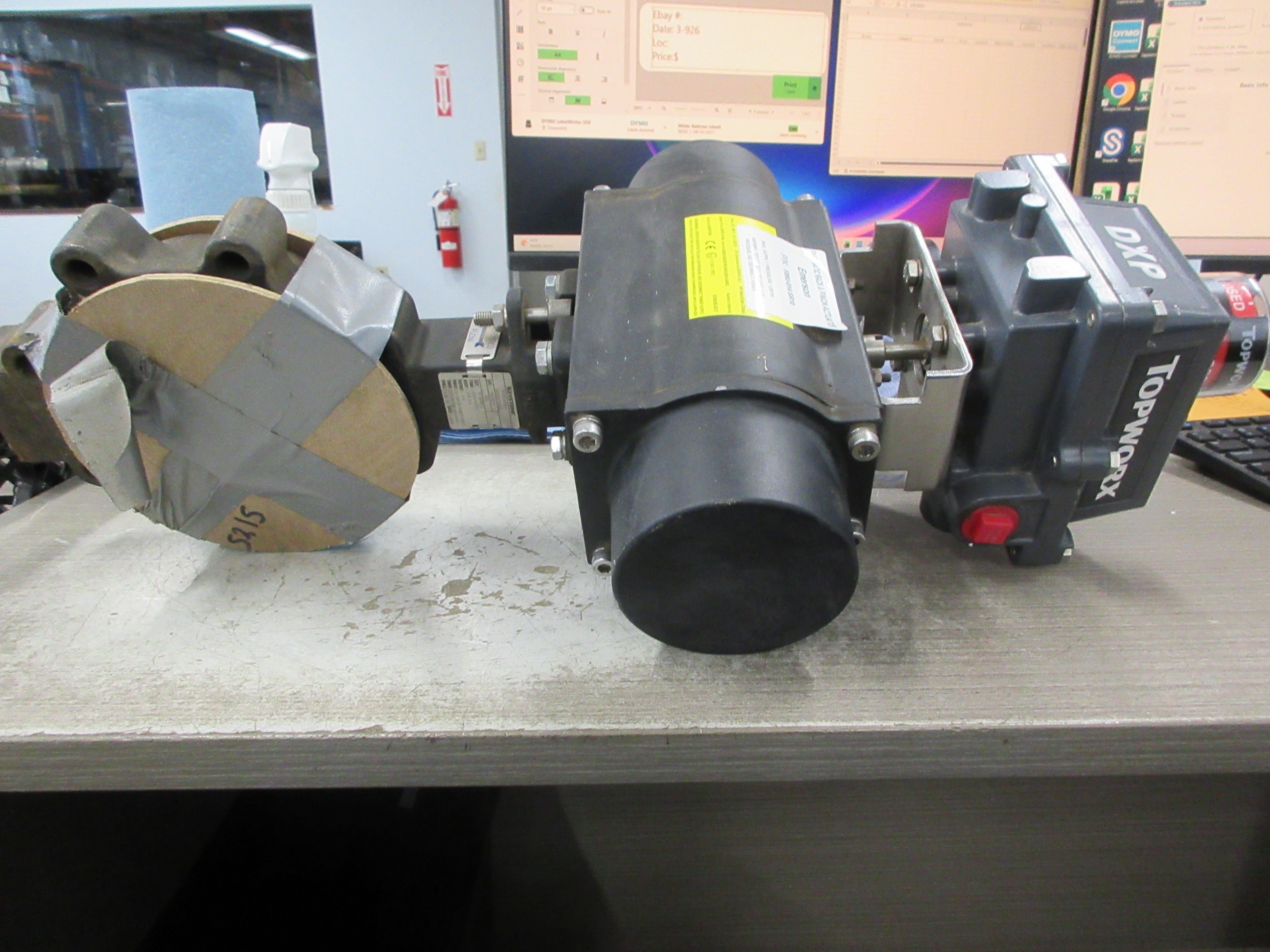 Keystone K-Ball Actuated Valve W/Positioner F190FSHG15RFL010 Used