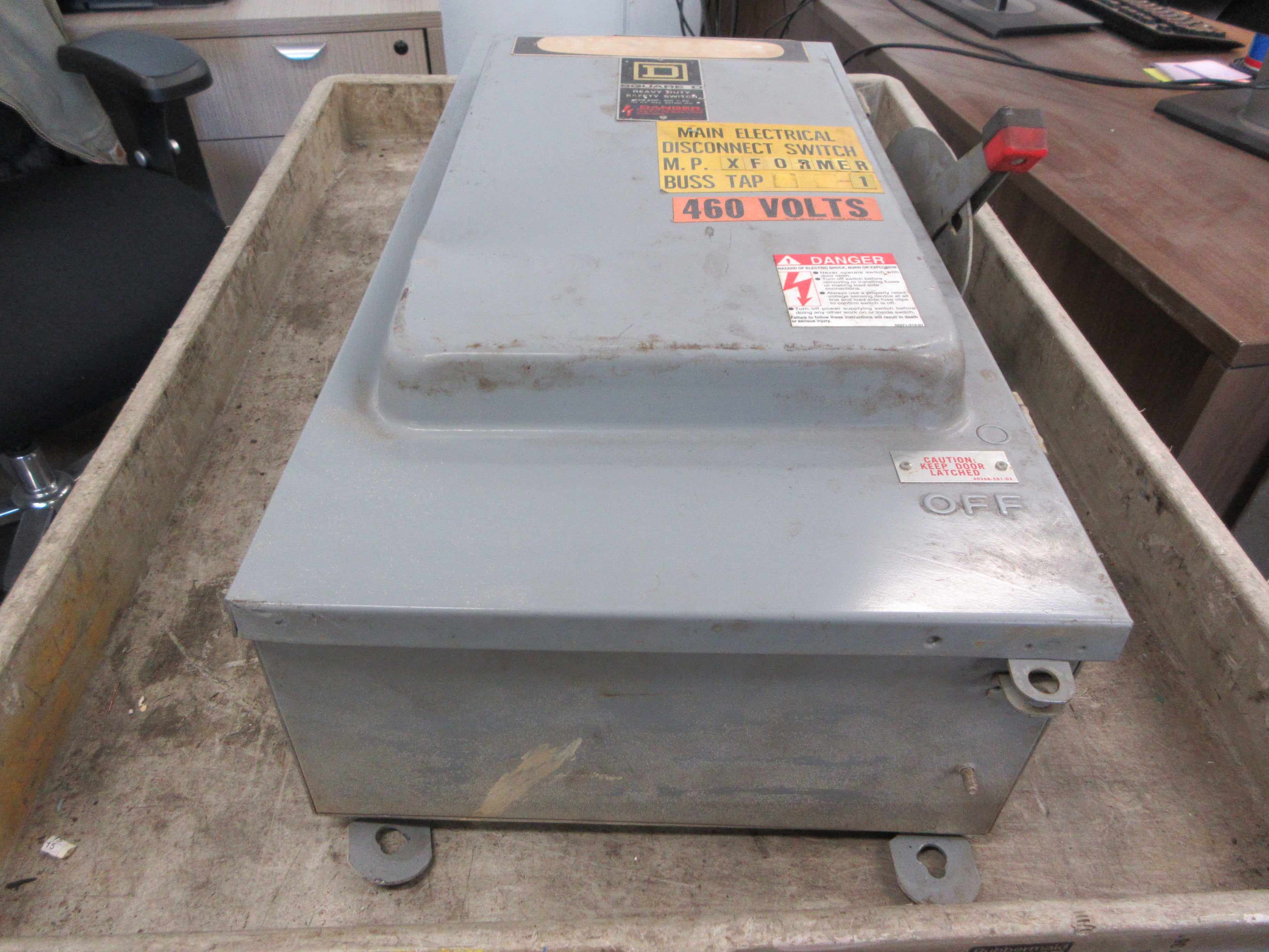Square D 3R Fusible Safety Switch/Disconnect H-364AWK Ser. E1 200A 600V 3P Used