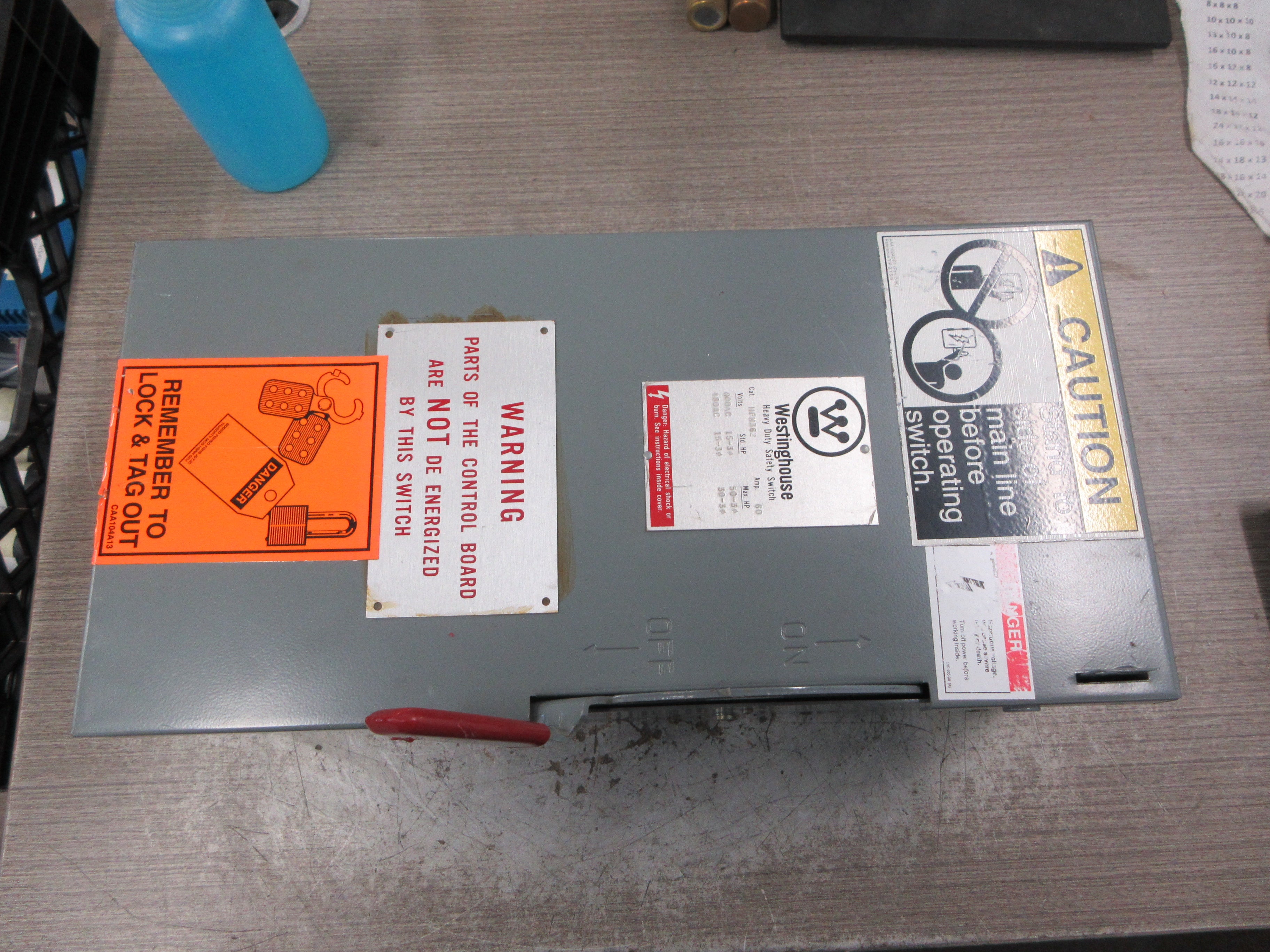 Westinghouse Fusible Safety Switch/Disconnect HFN362 60A 600V 3P Used