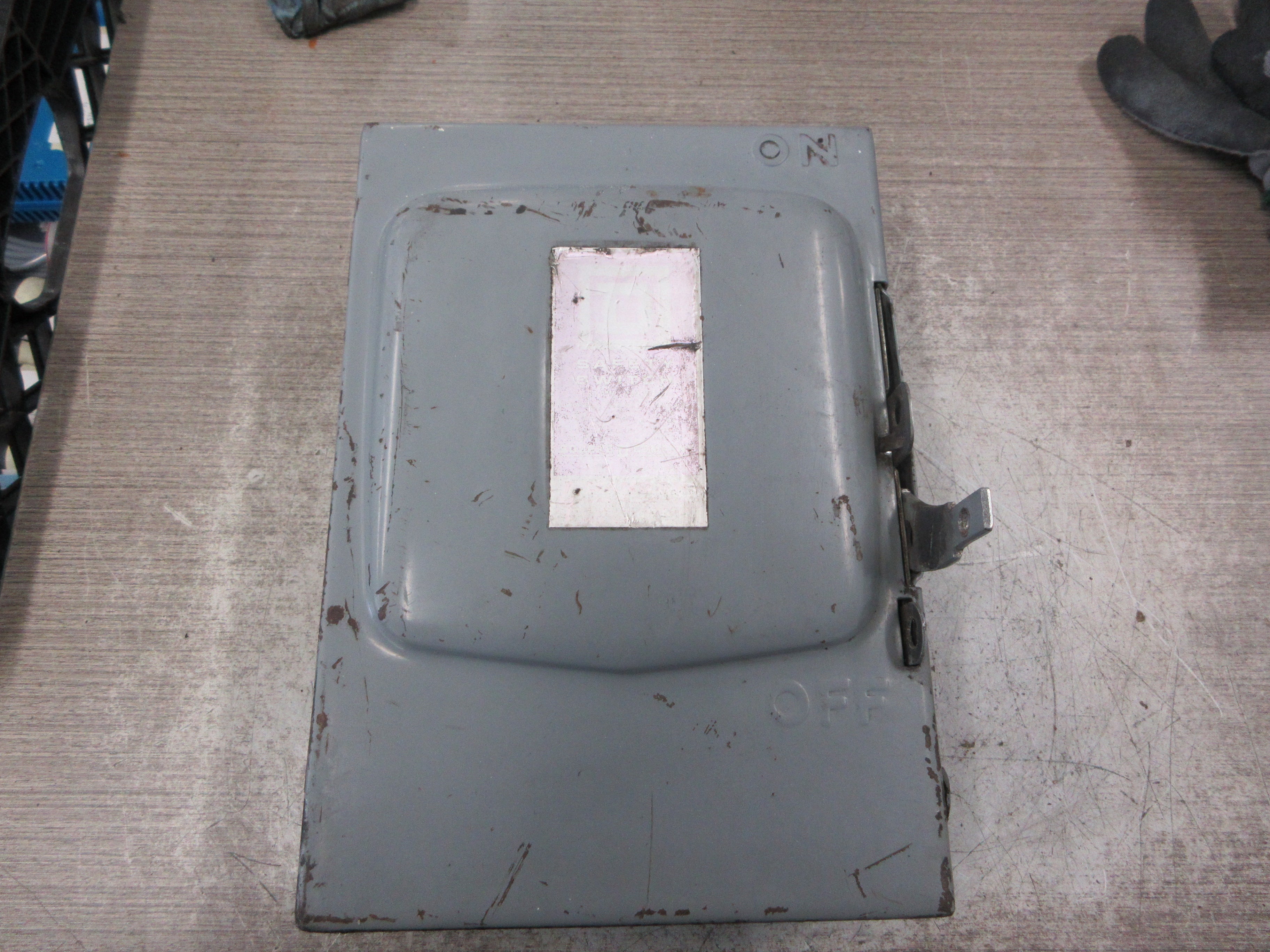 Square D Fusible Safety Switch/Disconnect D 322N Ser. A3 60A 240V 3P Used