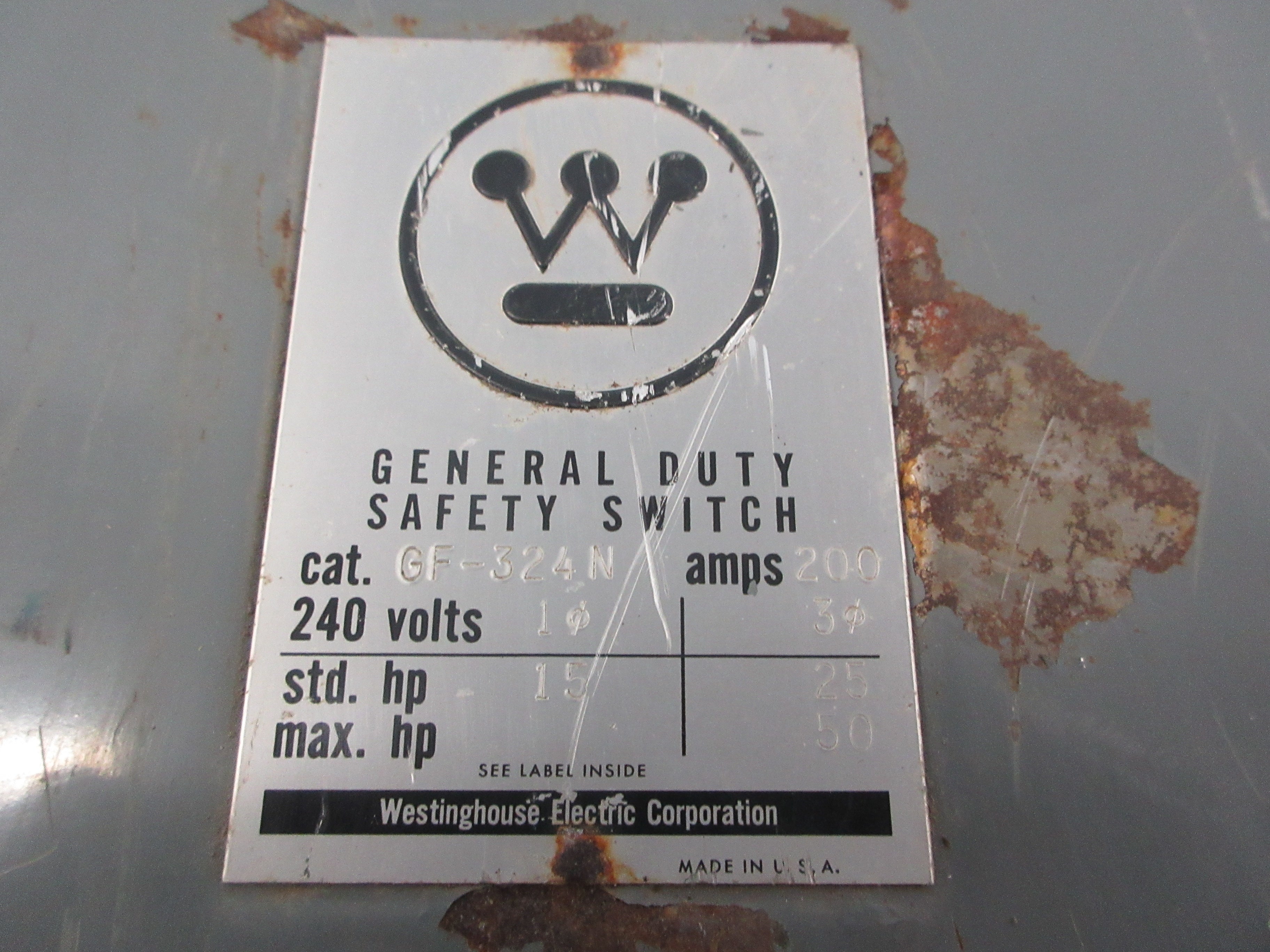 Westinghouse Fusible Safety Switch/Disconnect GF-324N 200A 240V 2P Used