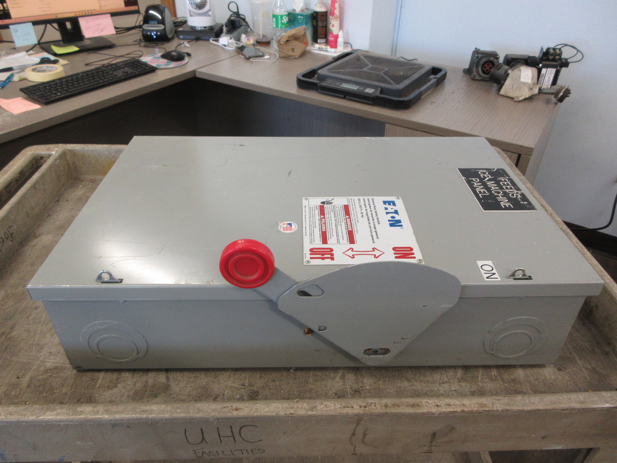 Eaton Fusible Safety Switch/Disconnect DG324NGK Ser. B 200A 240V 3P Used
