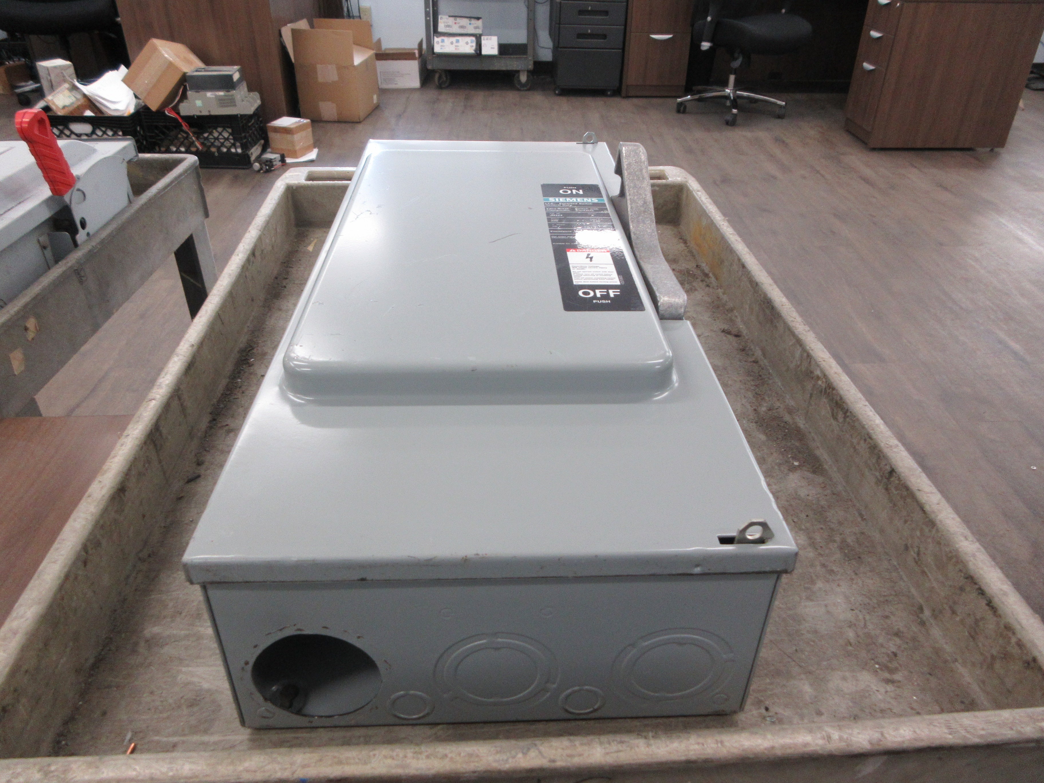 Siemens ITE Fusible Safety Switch/Disconnect JN424 Ser. A 200A 240V 3P Used