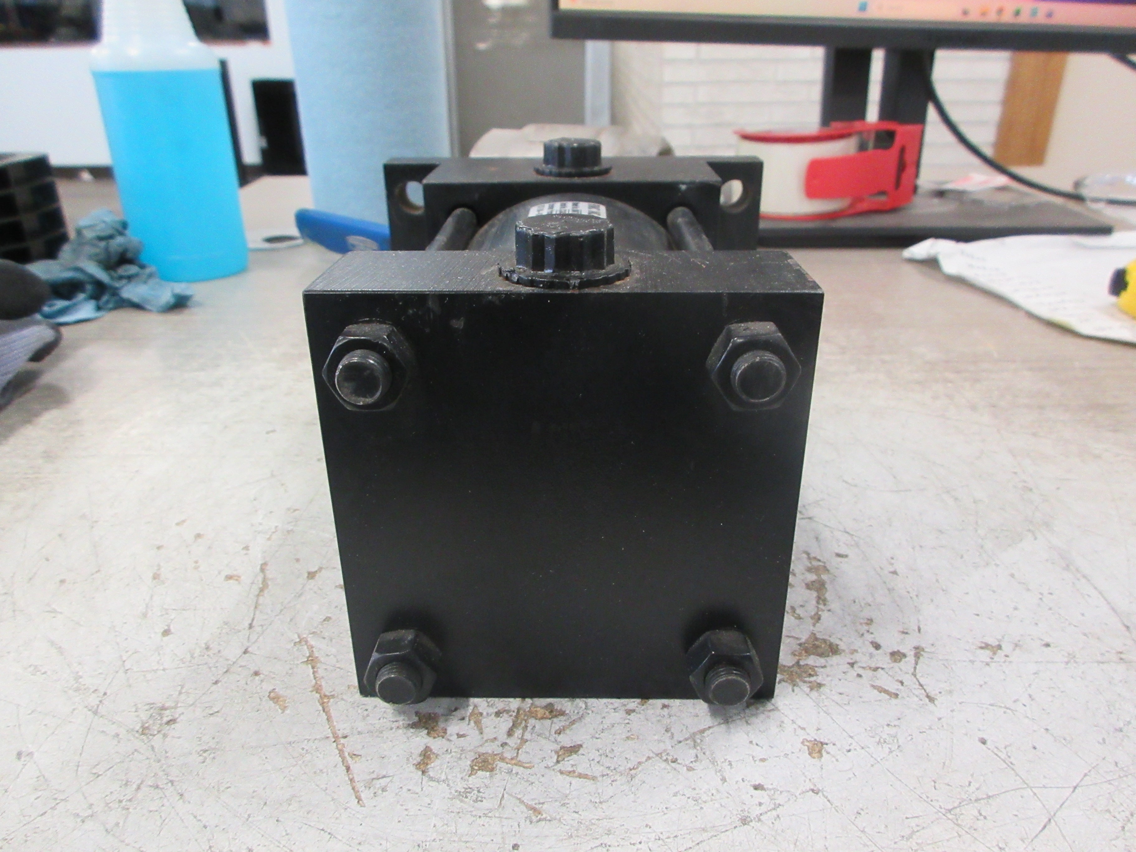 RWC Air Cylinder 884716106 250 PSI Used
