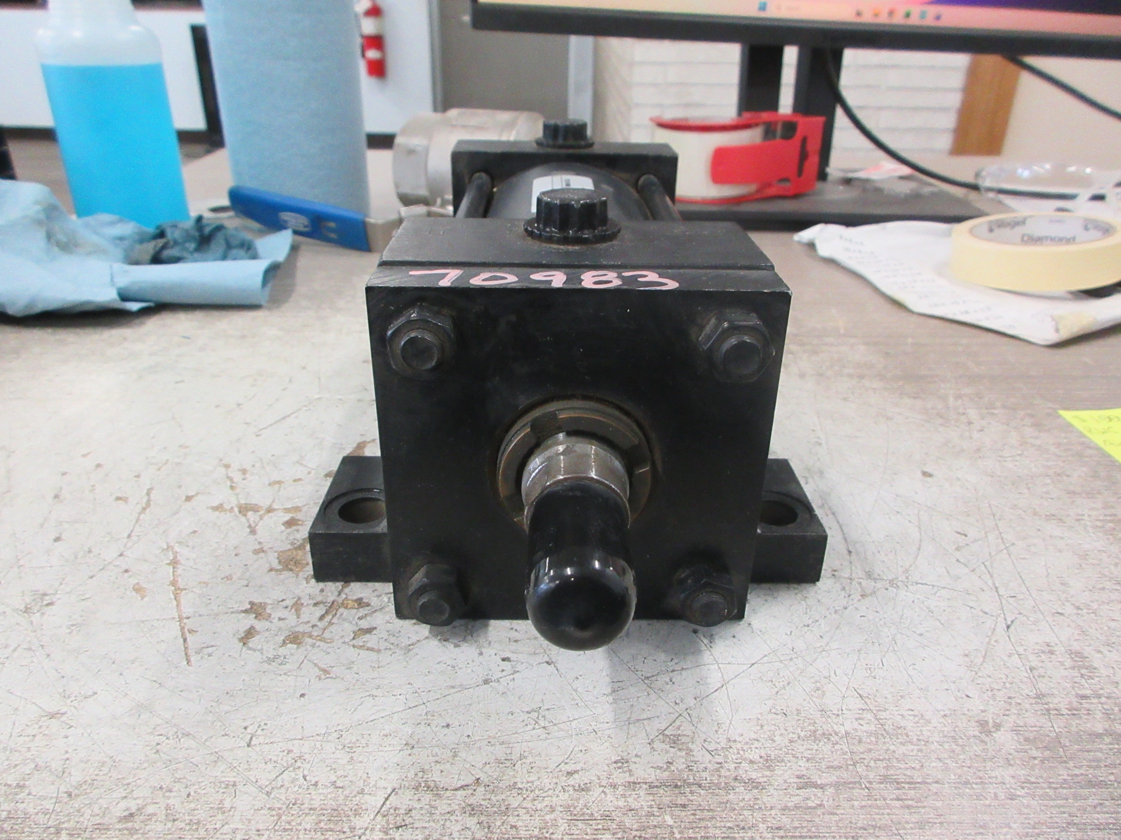 RWC Air Cylinder 884714105 250 PSI Used