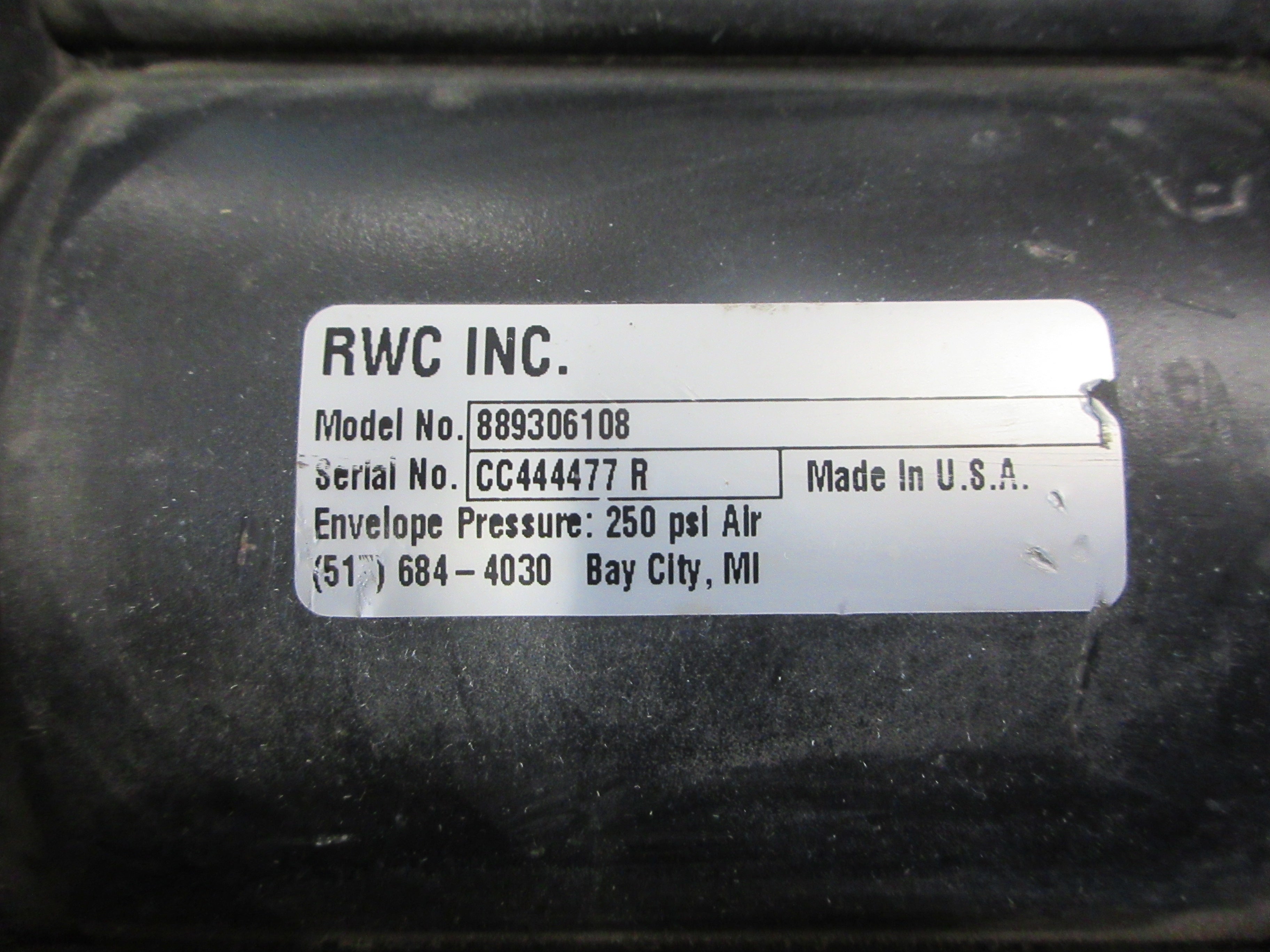 RWC Air Cylinder 889306108 250 PSI Used