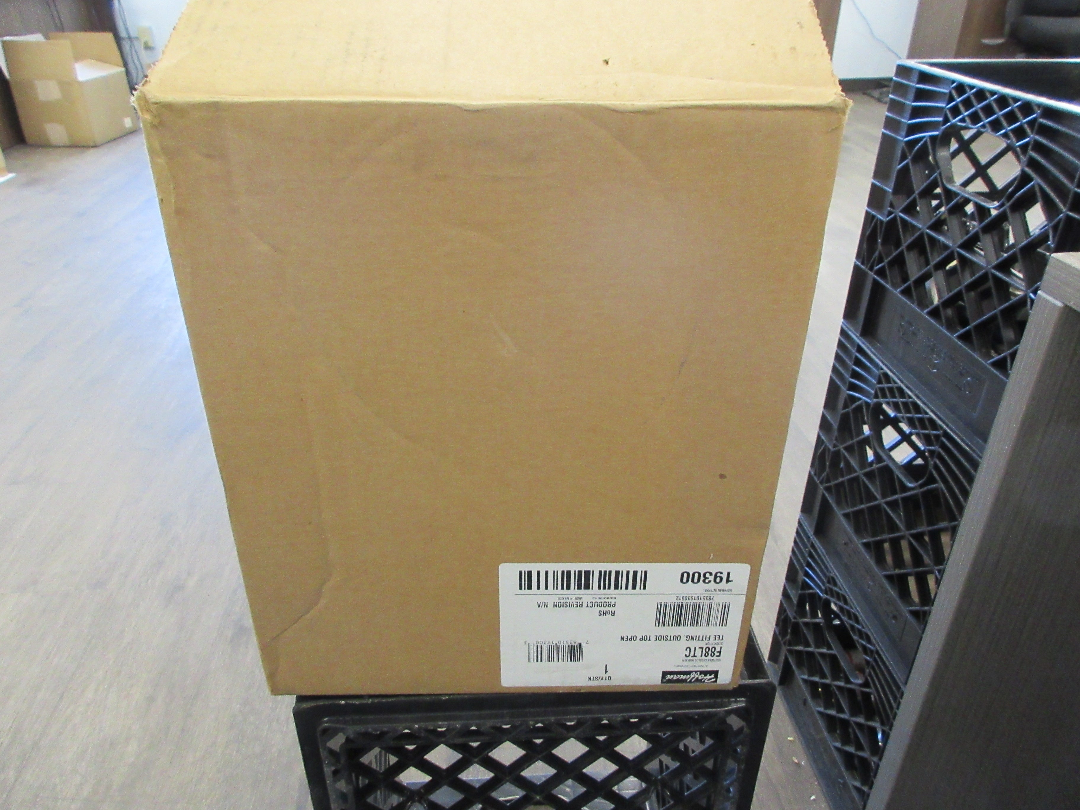 Hoffman Tee Fitting F88LTC 8"x8" Outside Open Top New Surplus