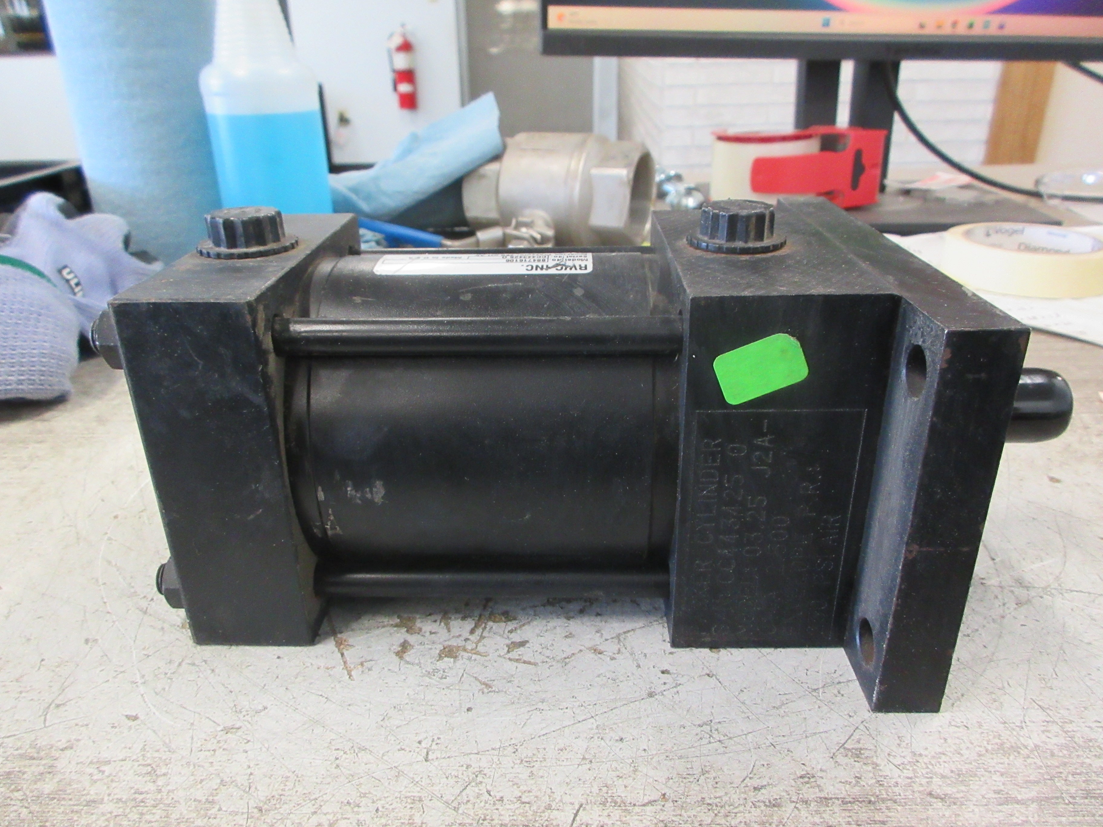 RWC Air Cylinder 884716106 250 PSI Used