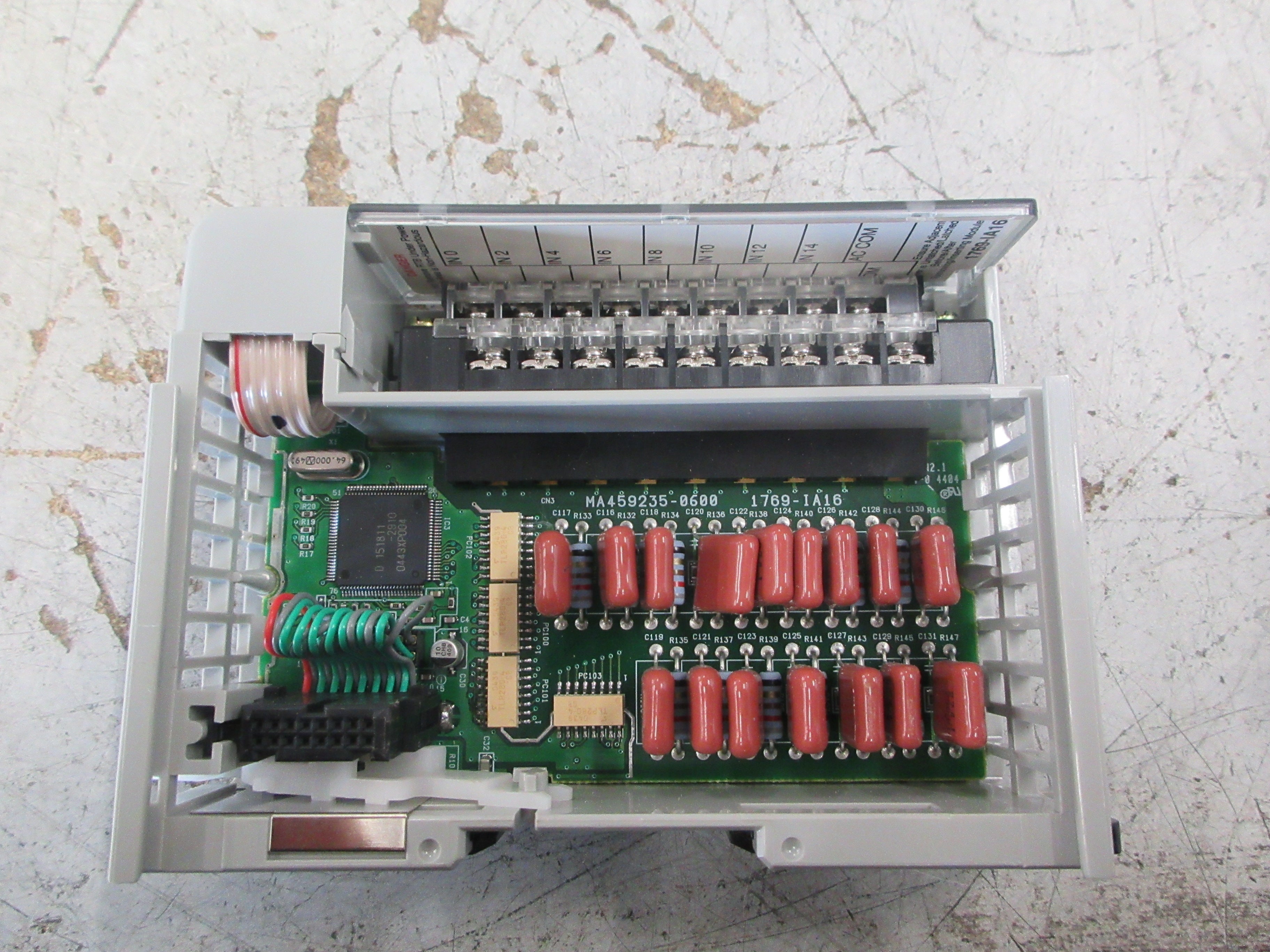 Allen-Bradley Compact I/O Input Module 1769-IA16 Ser. A F/W Rev. 3.1 Rev. 2 Used