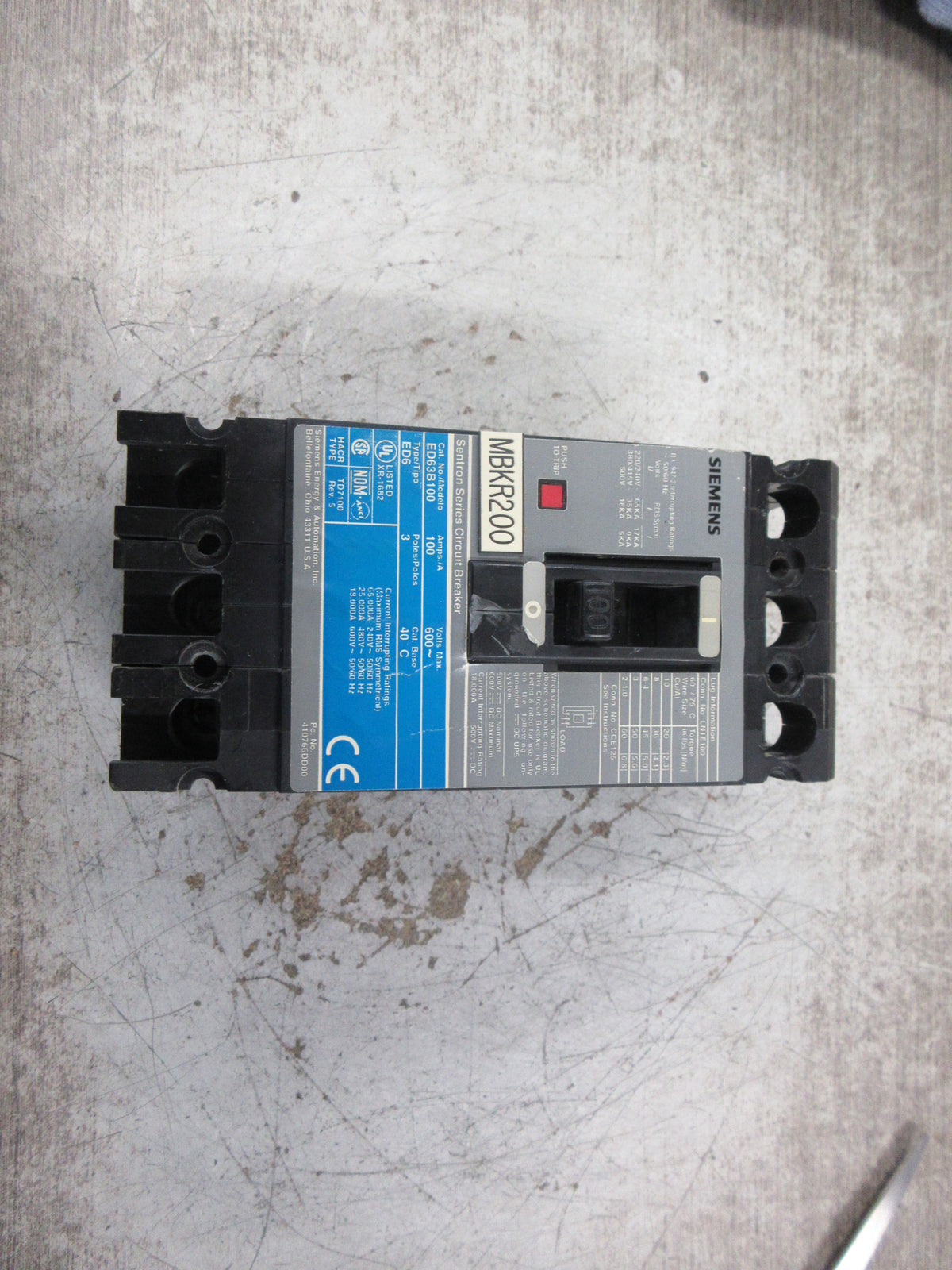Siemens Sentron Circuit Breaker ED63B100 100A 600V 3P Used