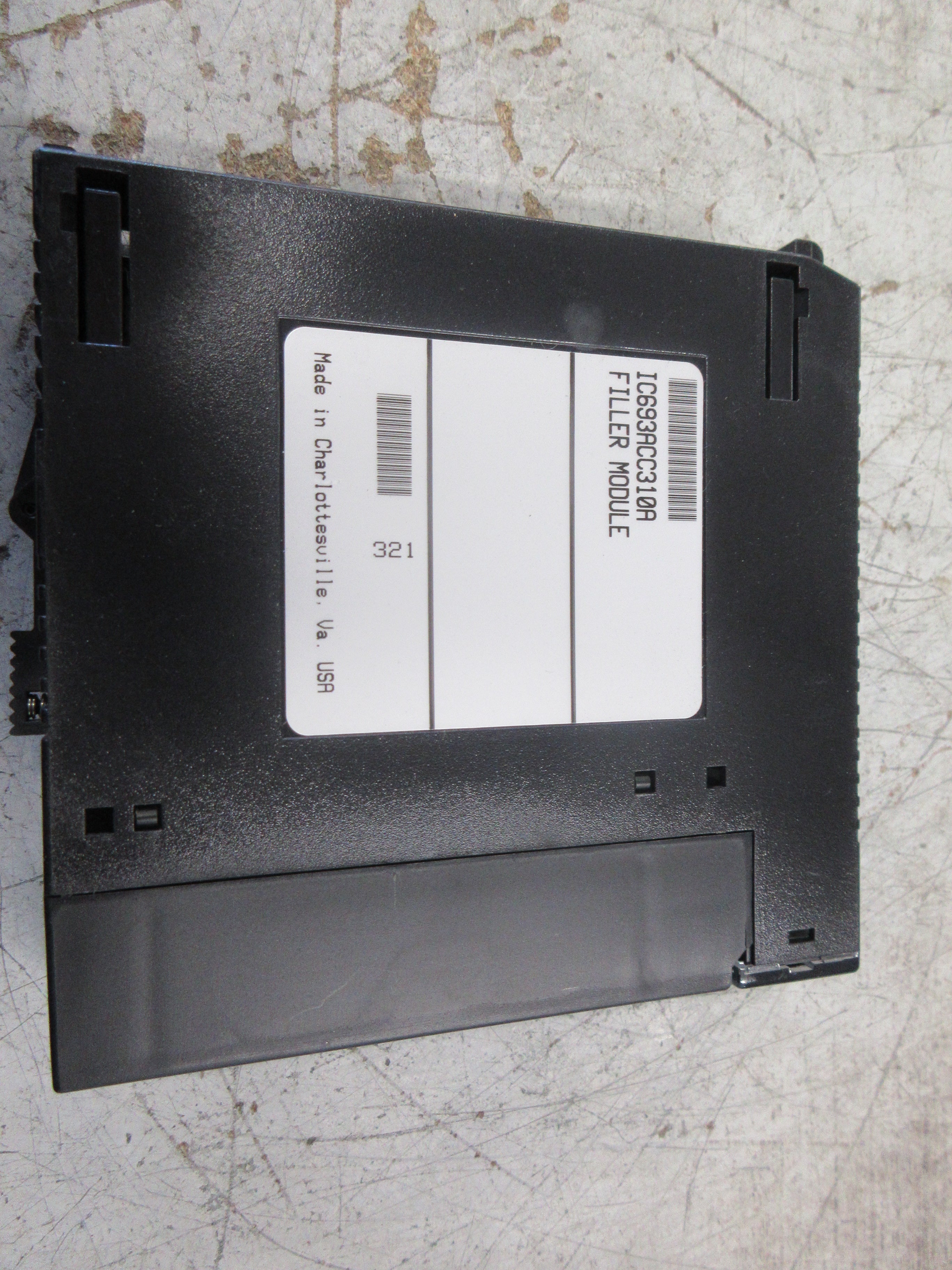 GE Fanuc Filler Module IC693ACC310A Used