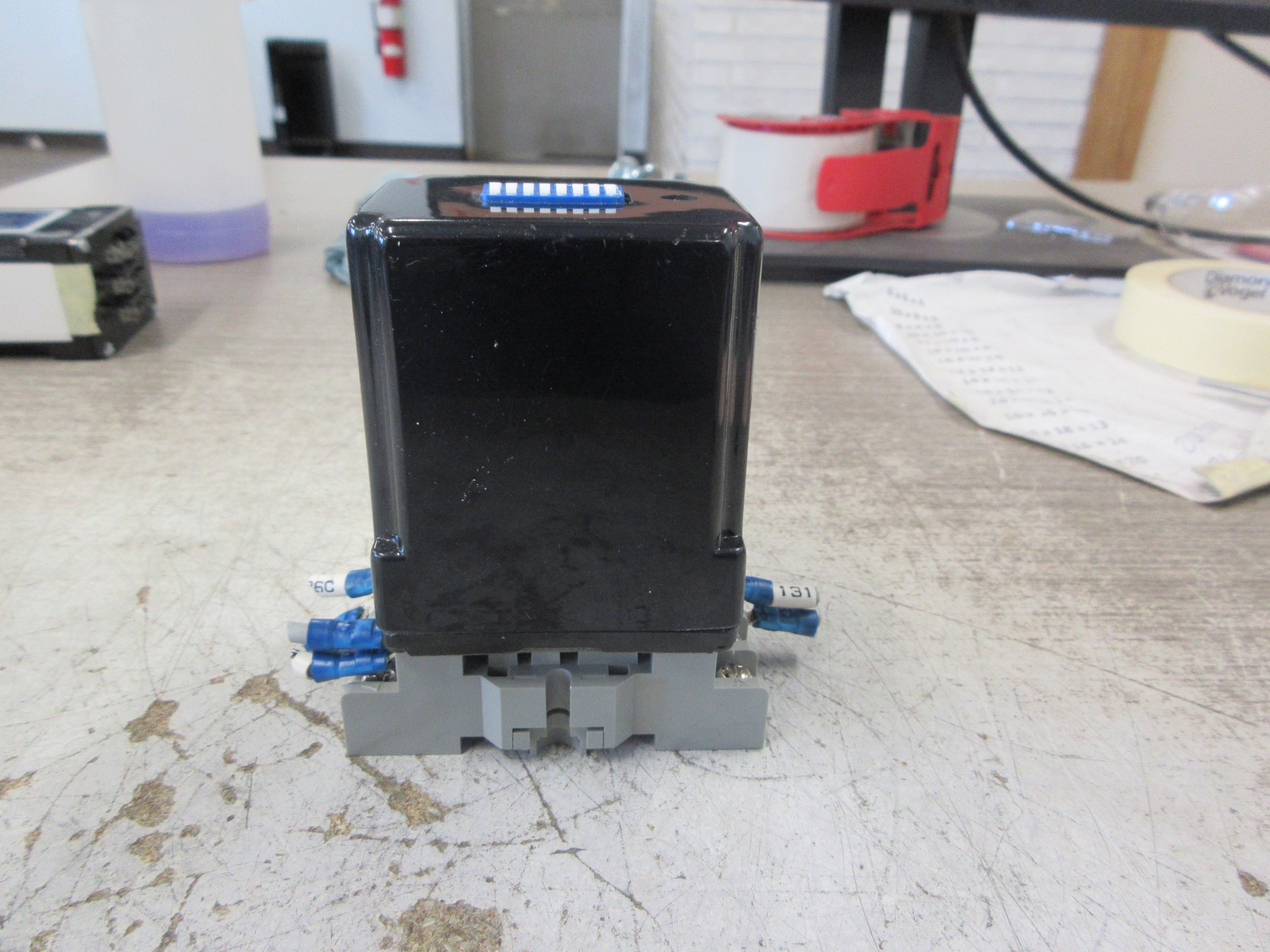 Russelectric Adjustable Time Delay Relay TD24DC Range: 0-255 Sec. w/ Base Used