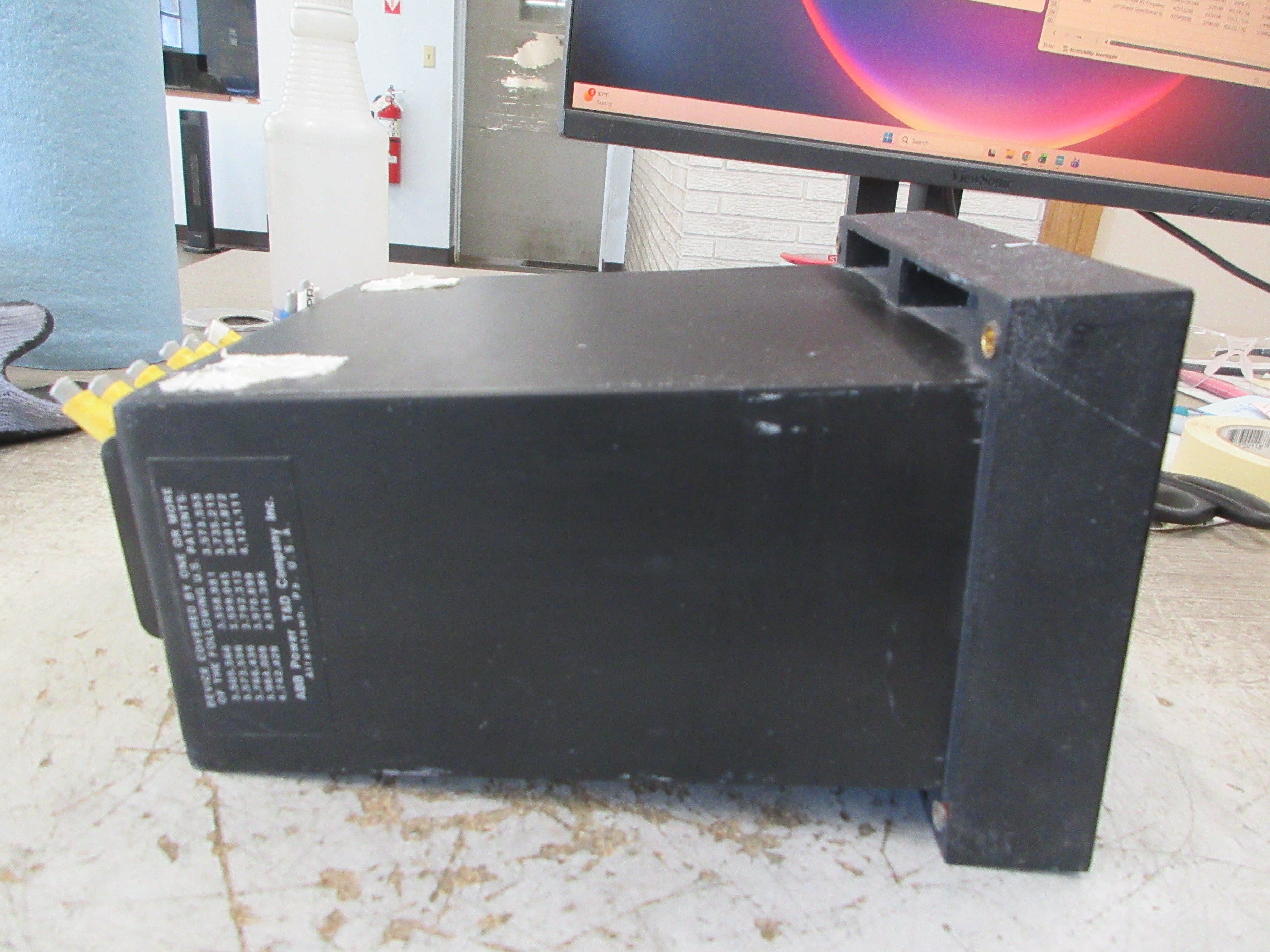ABB Circuit Shield Type 46D Current Balance Relay 427Q4491 24/32VDC Used