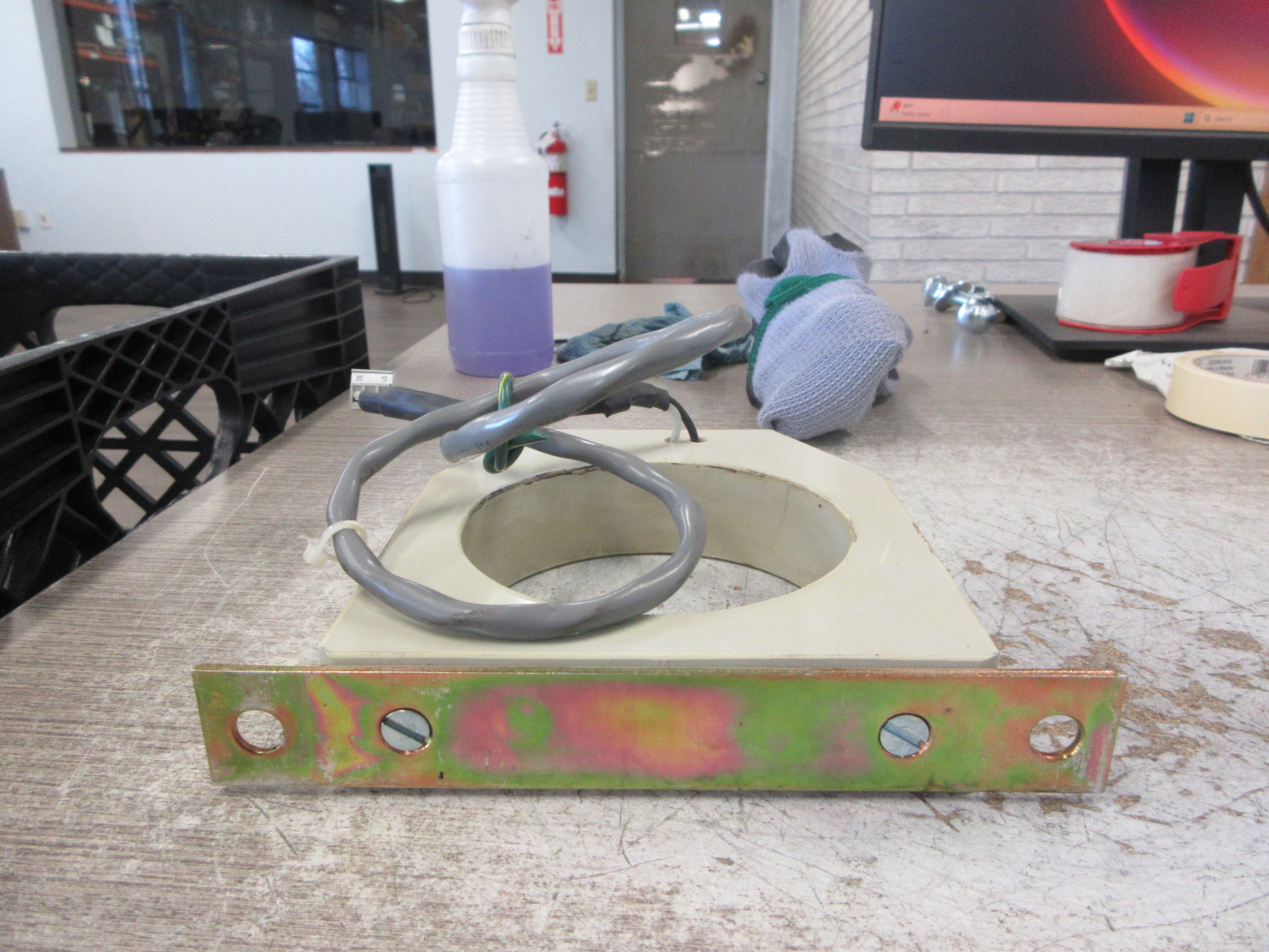 Allen-Bradley Core Balance Transformer 825-CBCT Ser. B Ratio 100:1A 2VA Used