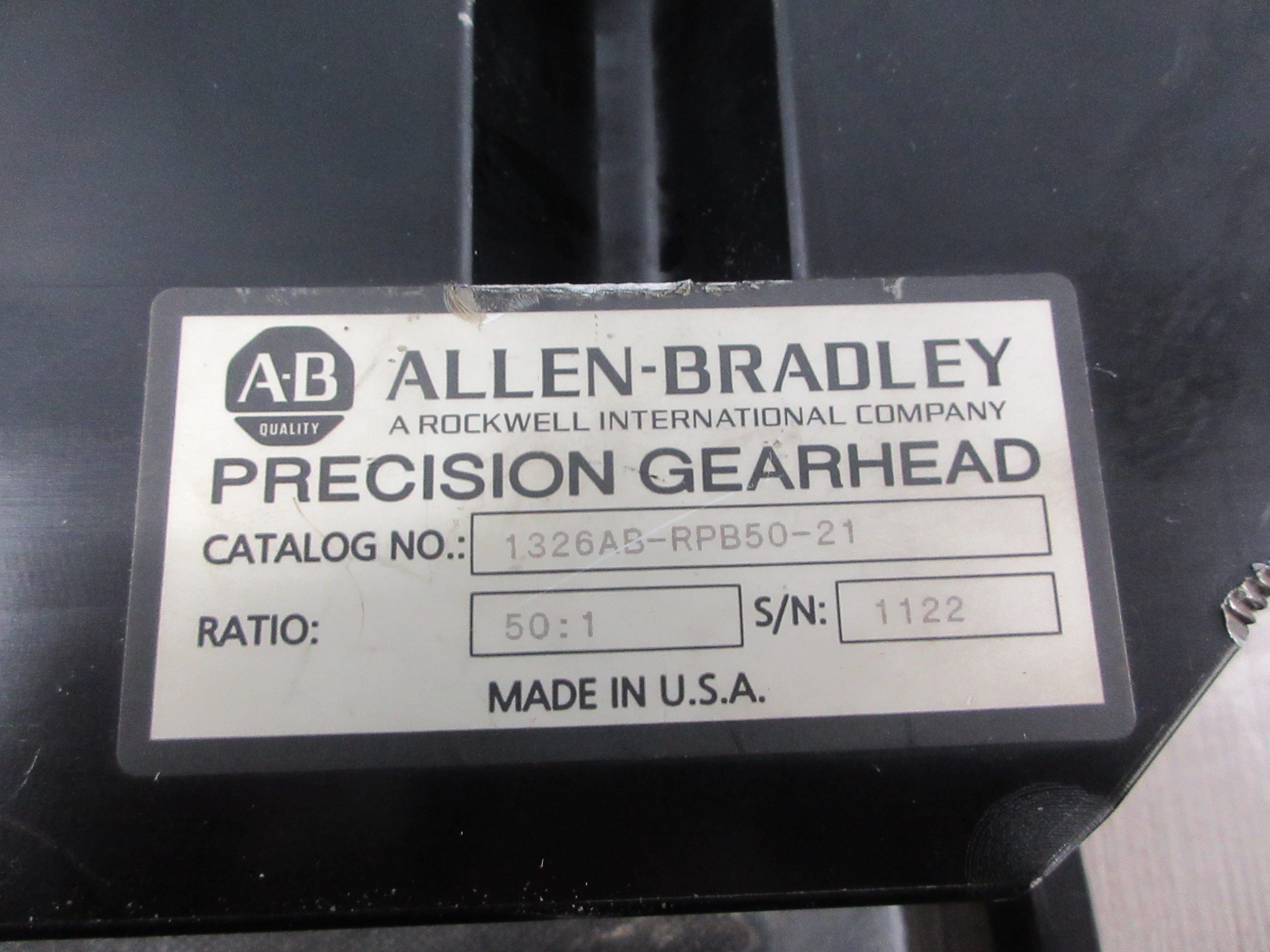 Allen-Bradley Servo Gearmotor 1326AB-B410G-21 / 1326AB-RPB50-21 1 KW Used