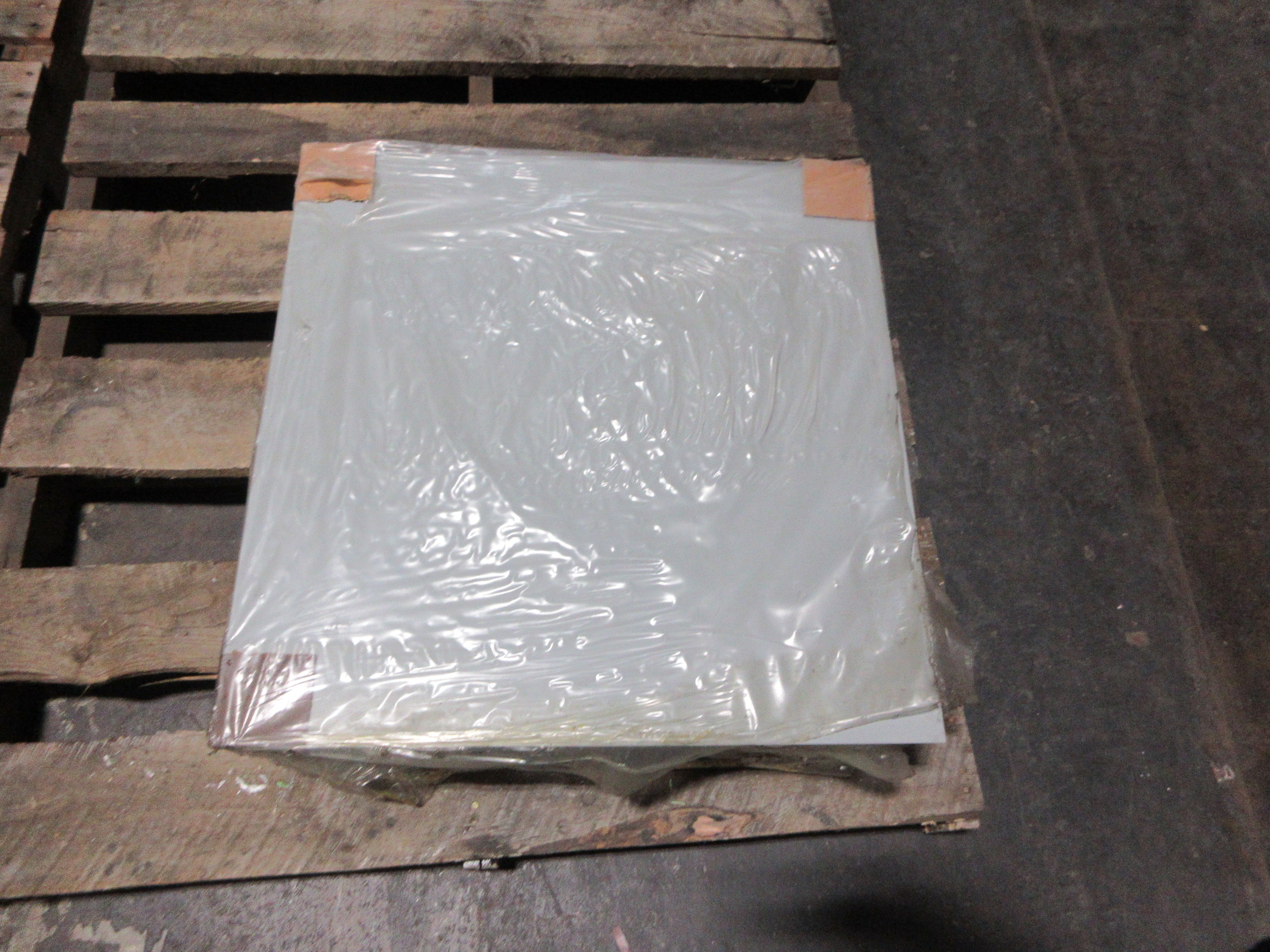 nVent Hoffman Screw Cover Pull Box ASE24X24X8NK Size: 24"x24"x8" New Surplus