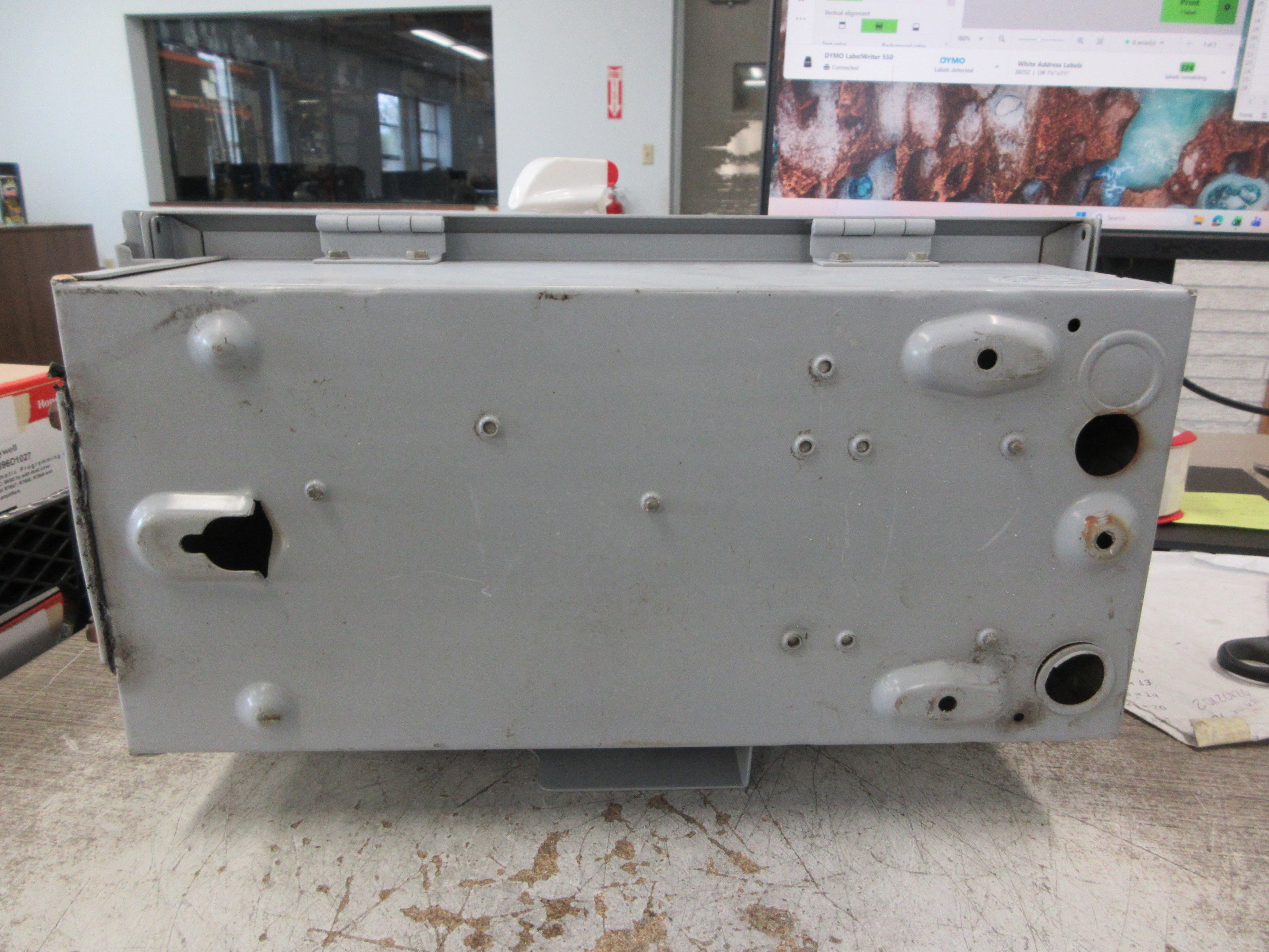 Siemens 3R Fusible Safety Switch/Disconnect HF361R 30A 600V 3P Used