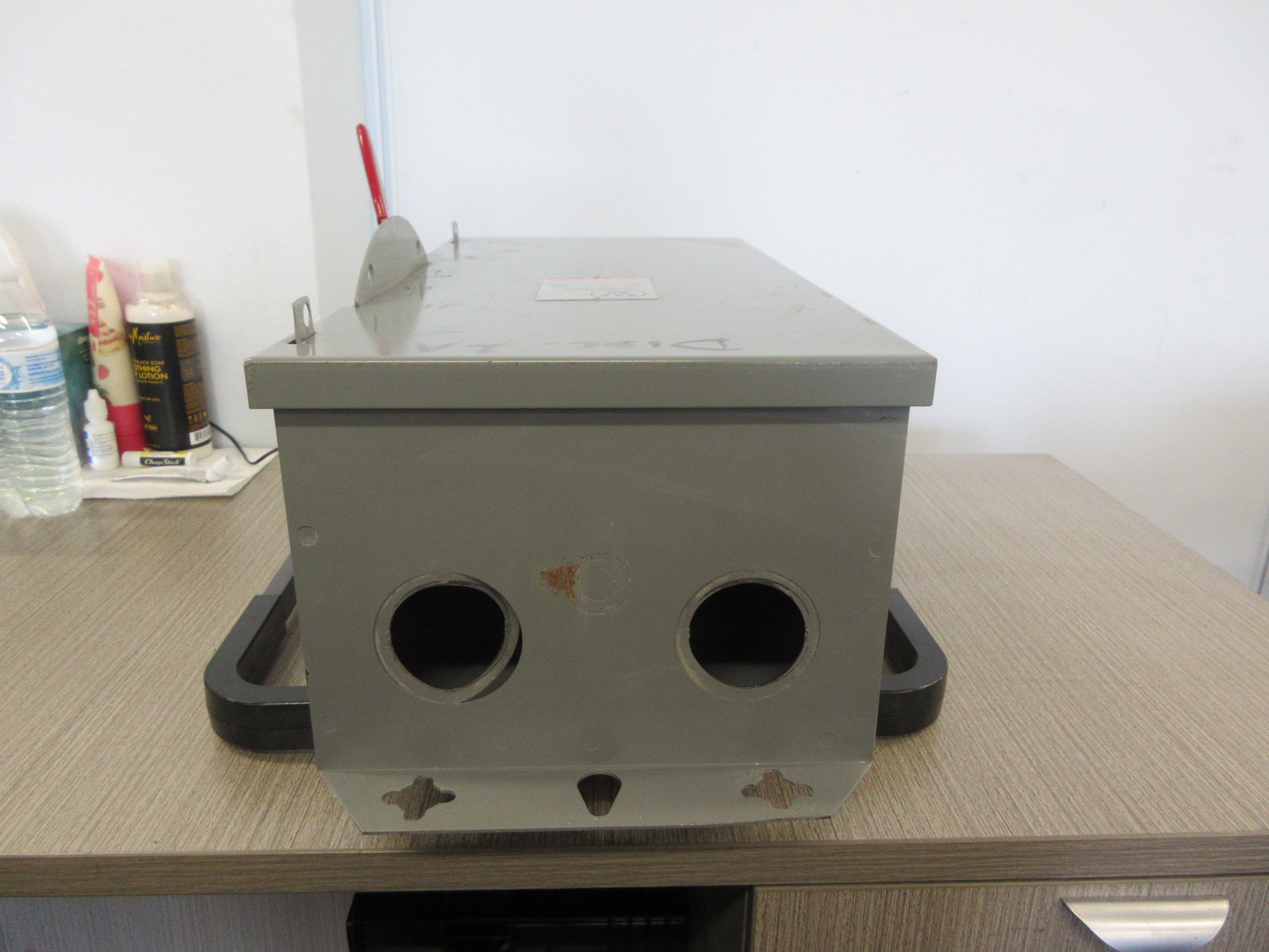 Westinghouse Fusible Safety Switch/Disconnect GFN423N 100A 240V 3P Used