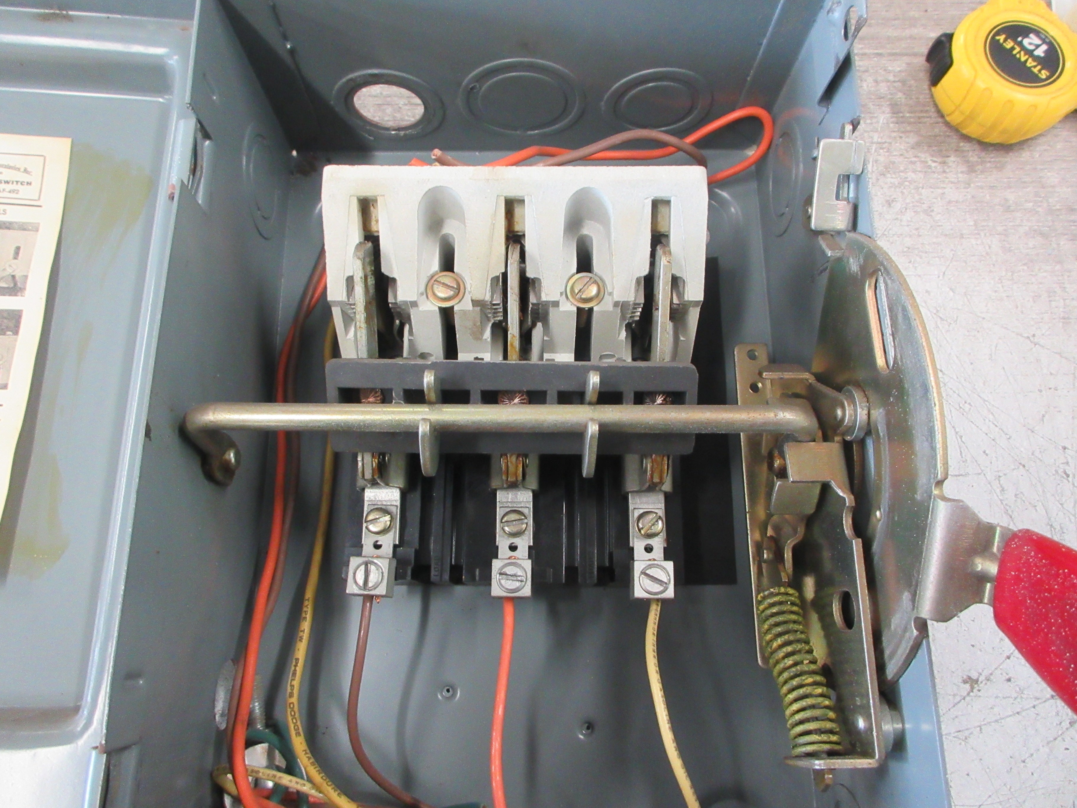 Westinghouse Non-Fusible Safety Switch/Disconnect HU361 30A 600V 3P Used