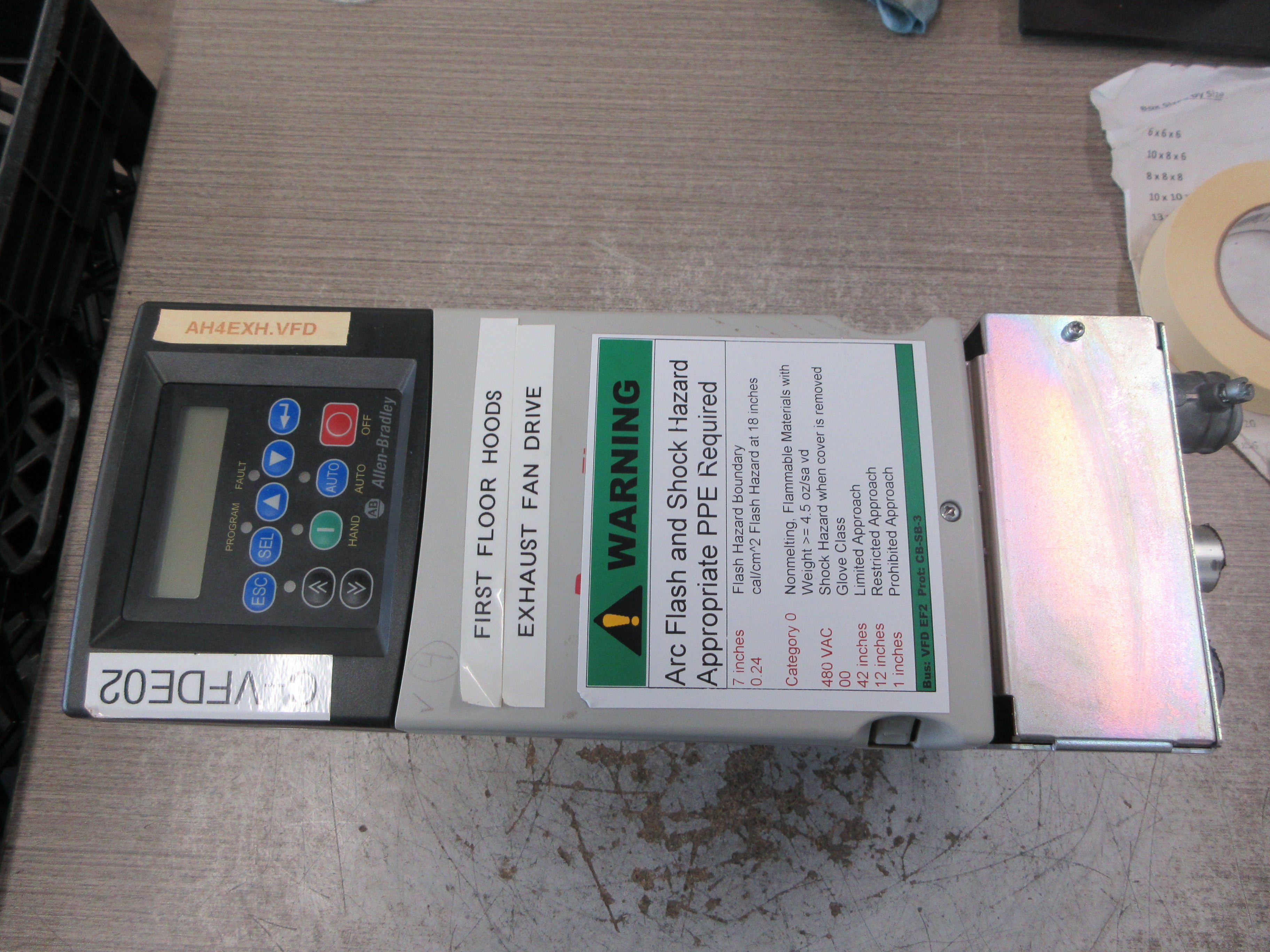 Allen-Bradley PowerFlex 400 AC Drive 22C-D030N103 Ser. A 20HP 3Ph Used
