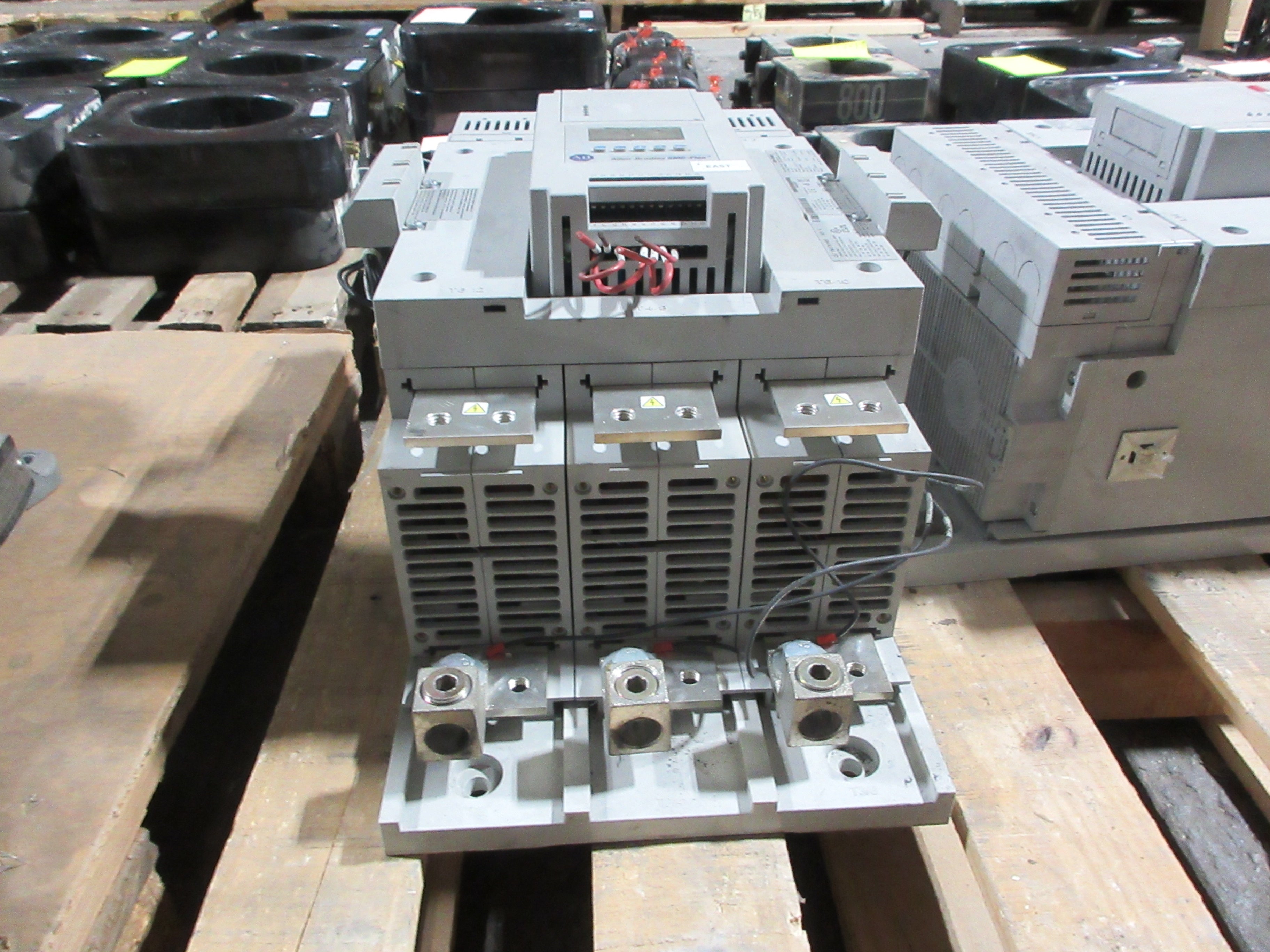 Allen-Bradley SMC-Flex Soft Start 150-F361NBD Ser. B 300HP 200-480V 3Ph Used