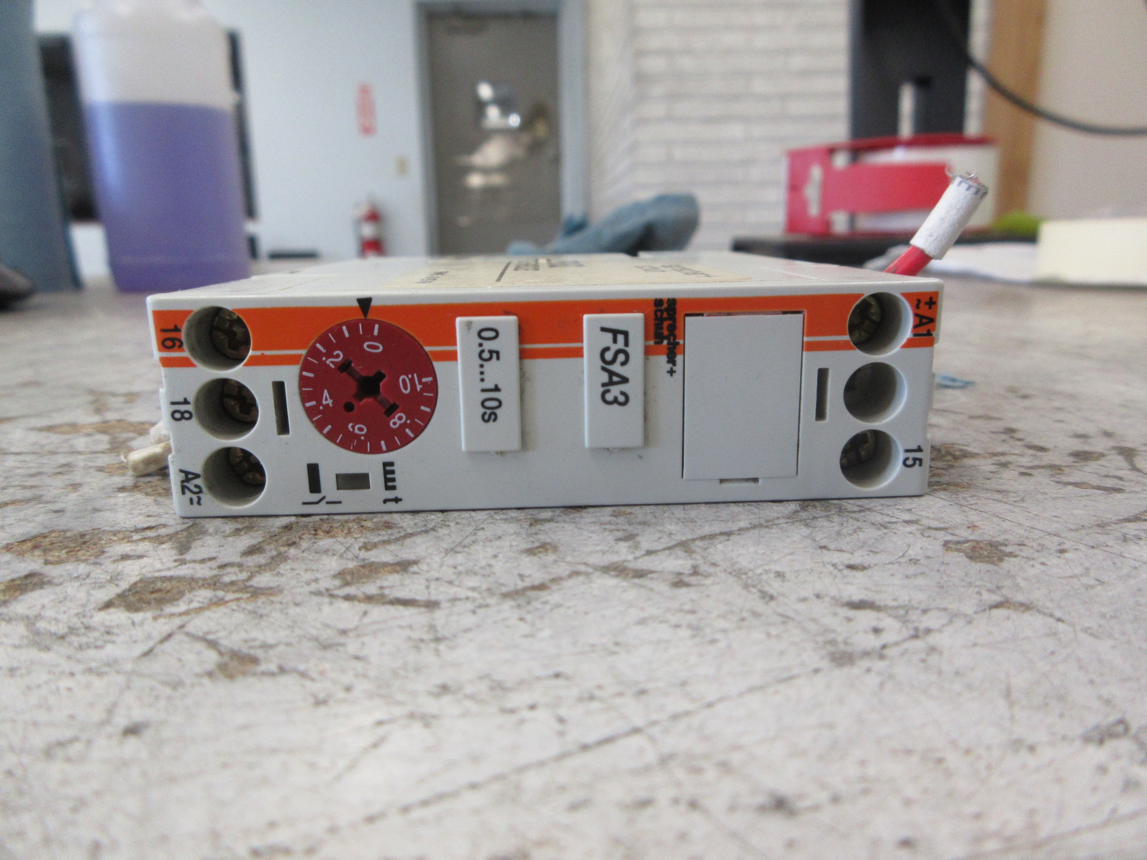 Sprecher+Schuh Timing Relay RZ7-FSA3CU23 Range: 0.5-10sec Used