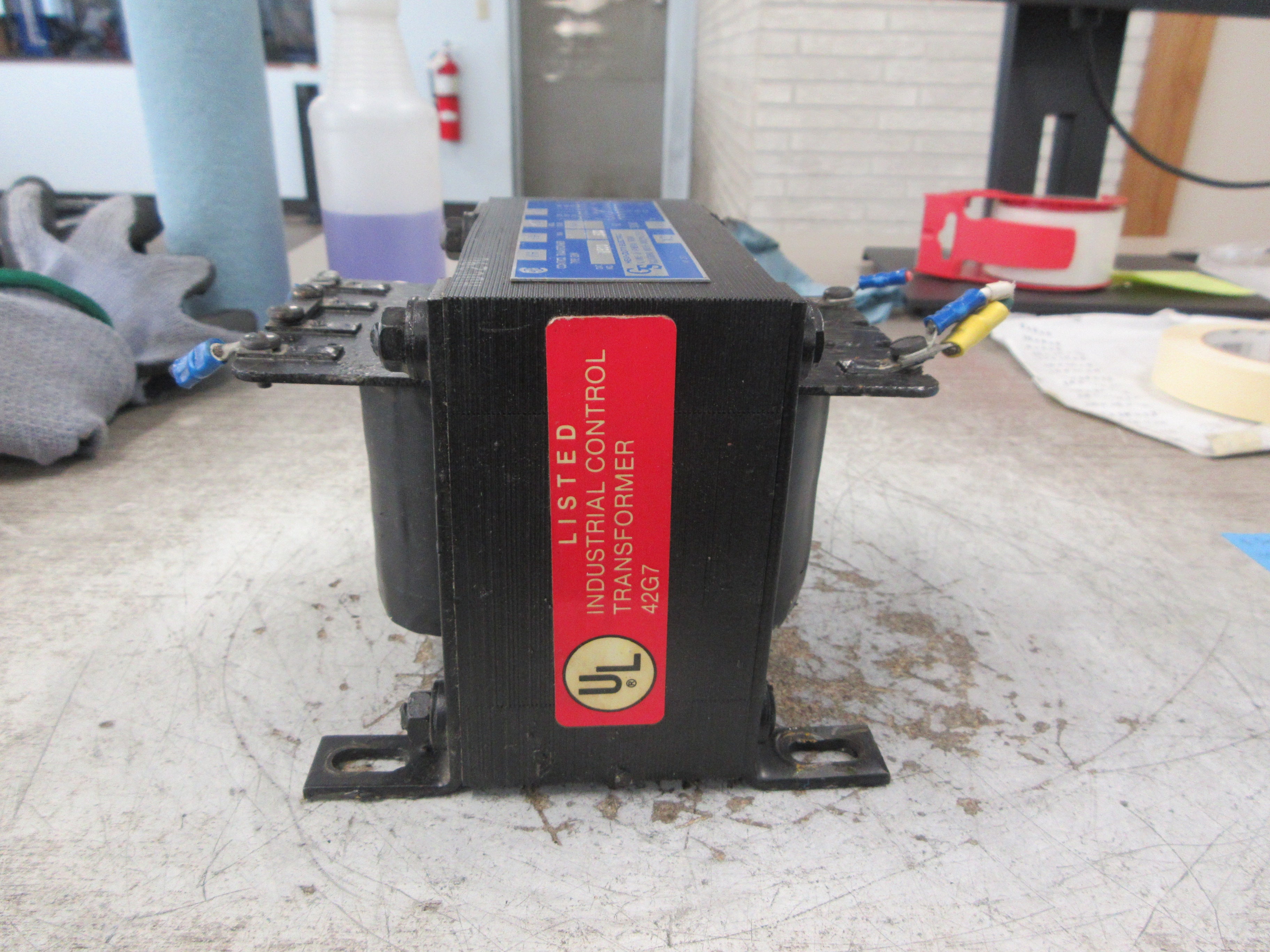 Hevi-Duty Type SBW Control Transformer W500 0.500KVA Pri: 240/480V Used