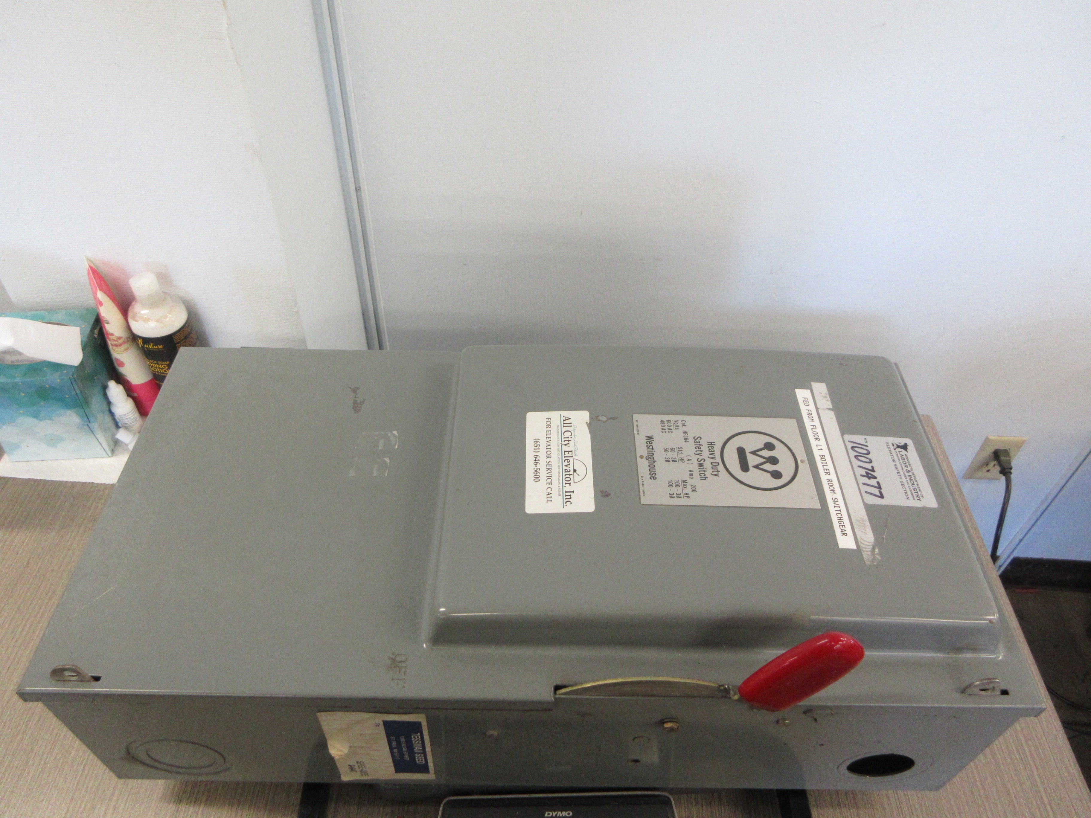 Westinghouse Fusible Safety Switch/Disconnect HF364 (A) 200A 600V 3P Used