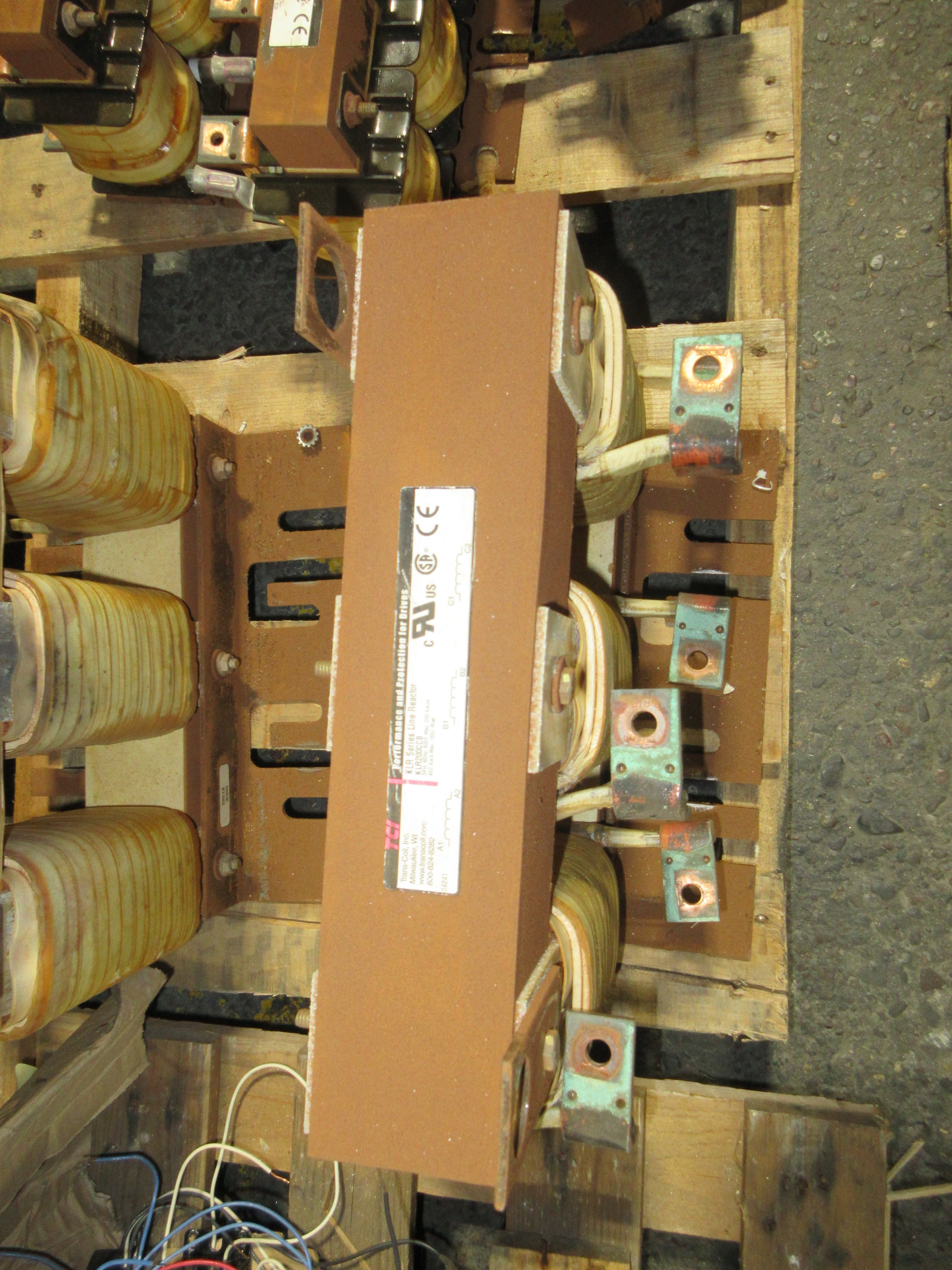 TCI KLR Series Line Reactor KLR200CCB 200A 600V 60Hz 3Ph *Bent Lifting Eye* Used