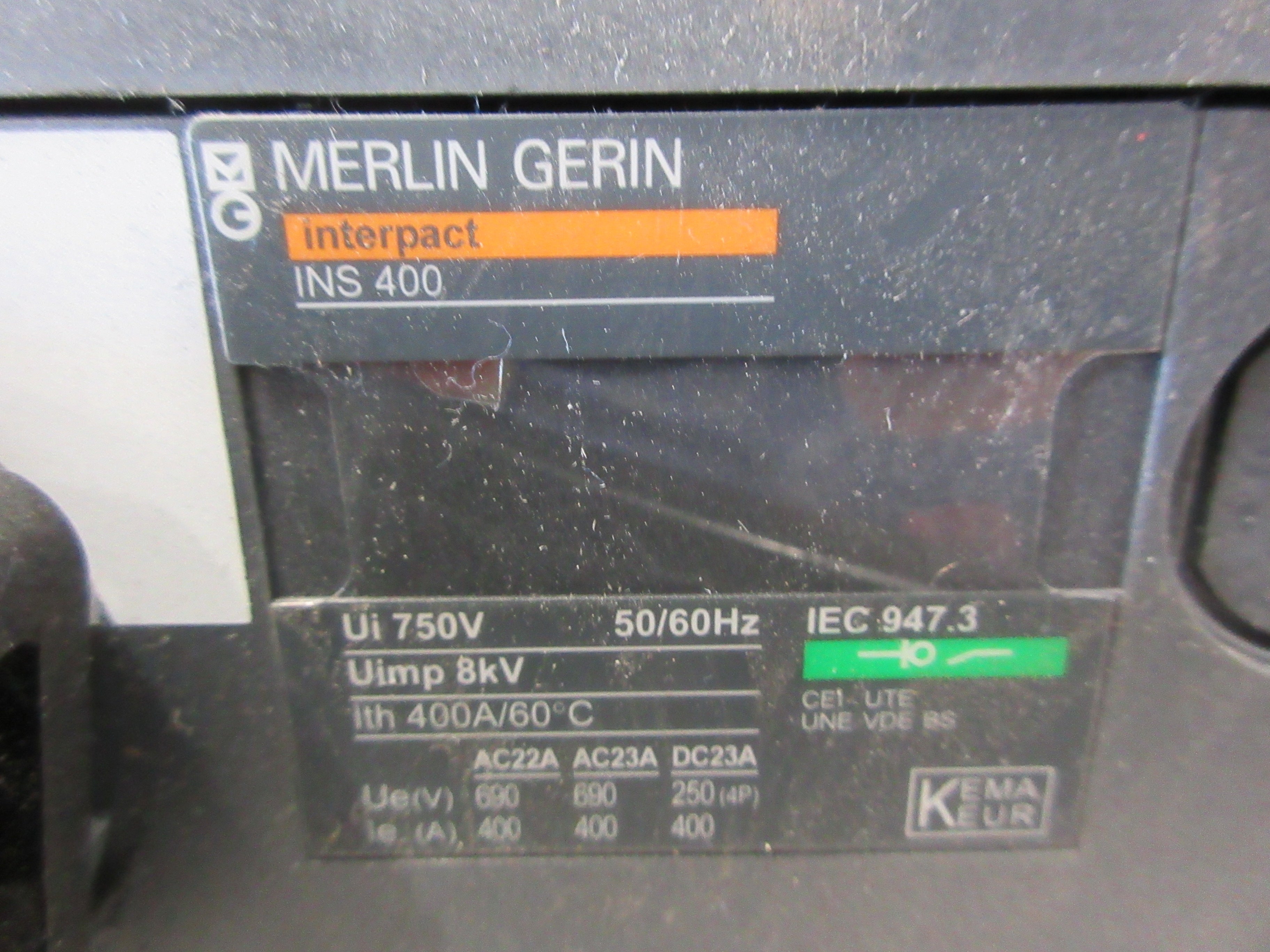 Merlin Gerin Interpact Disconnect Switch INS 400 400A 750V 50/60Hz Used