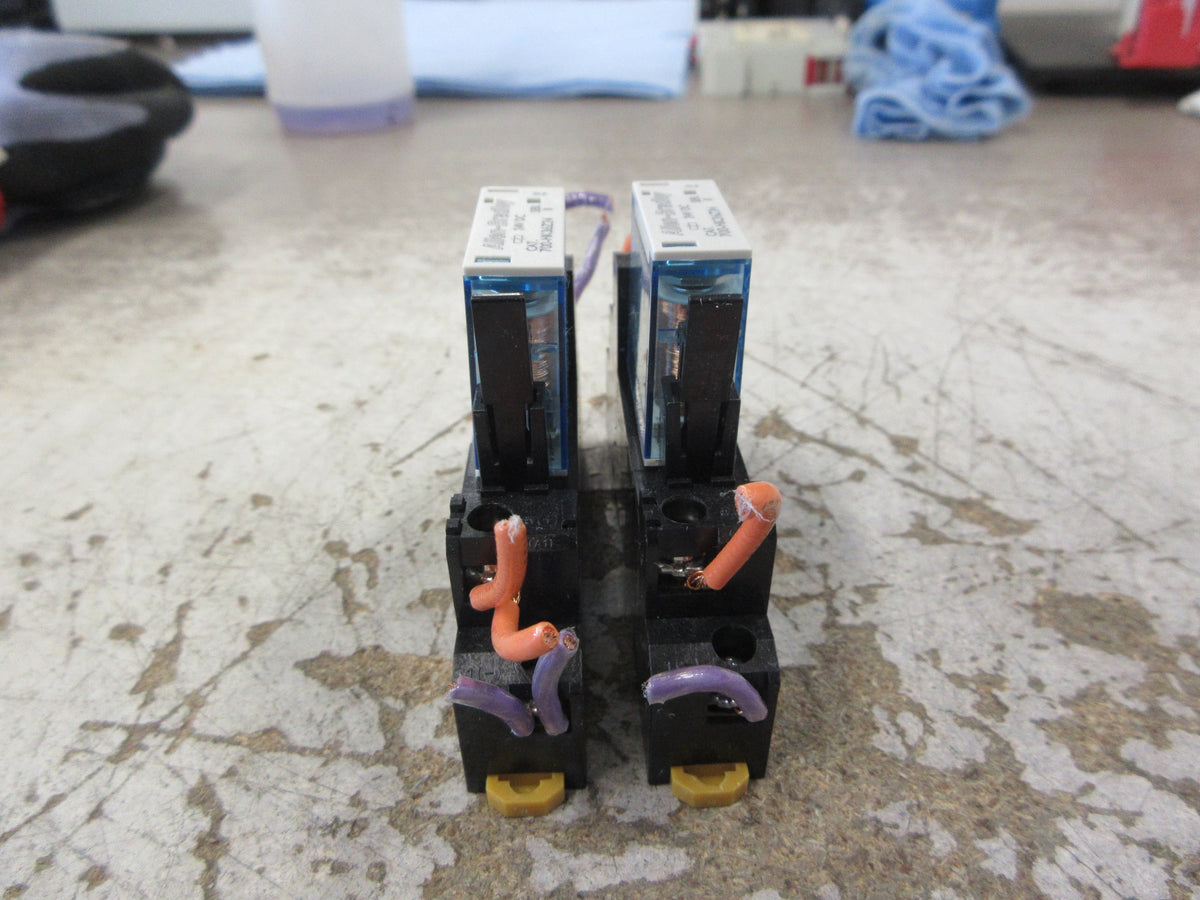 Allen-Bradley Relay 700-HK36Z24 Ser. B 24VDC Coil W/Base *Lot of 2* Used