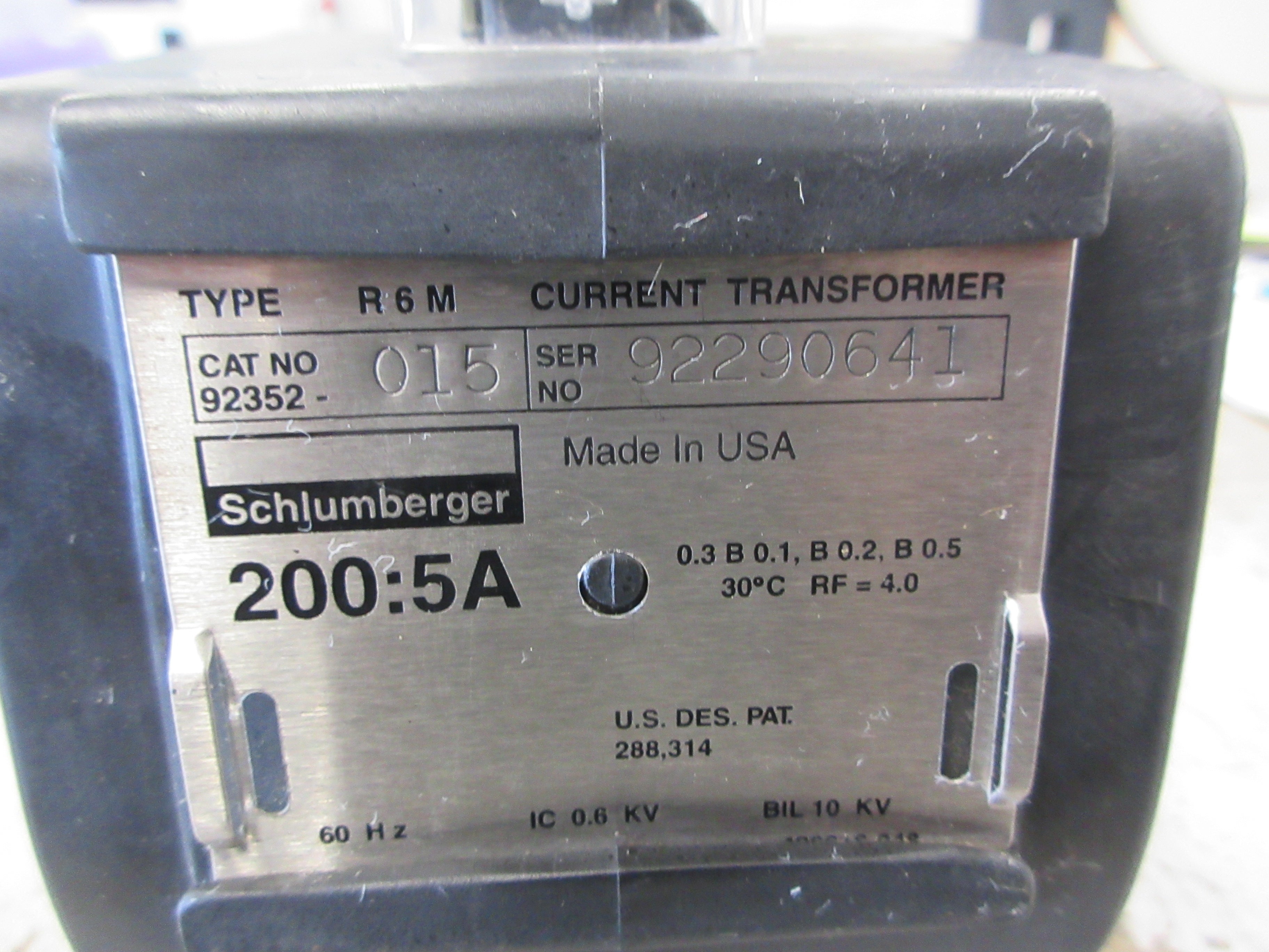 Schlumberger Type R6M Current Transformer 92352-015 Ratio 200:5A 600V 60Hz Used