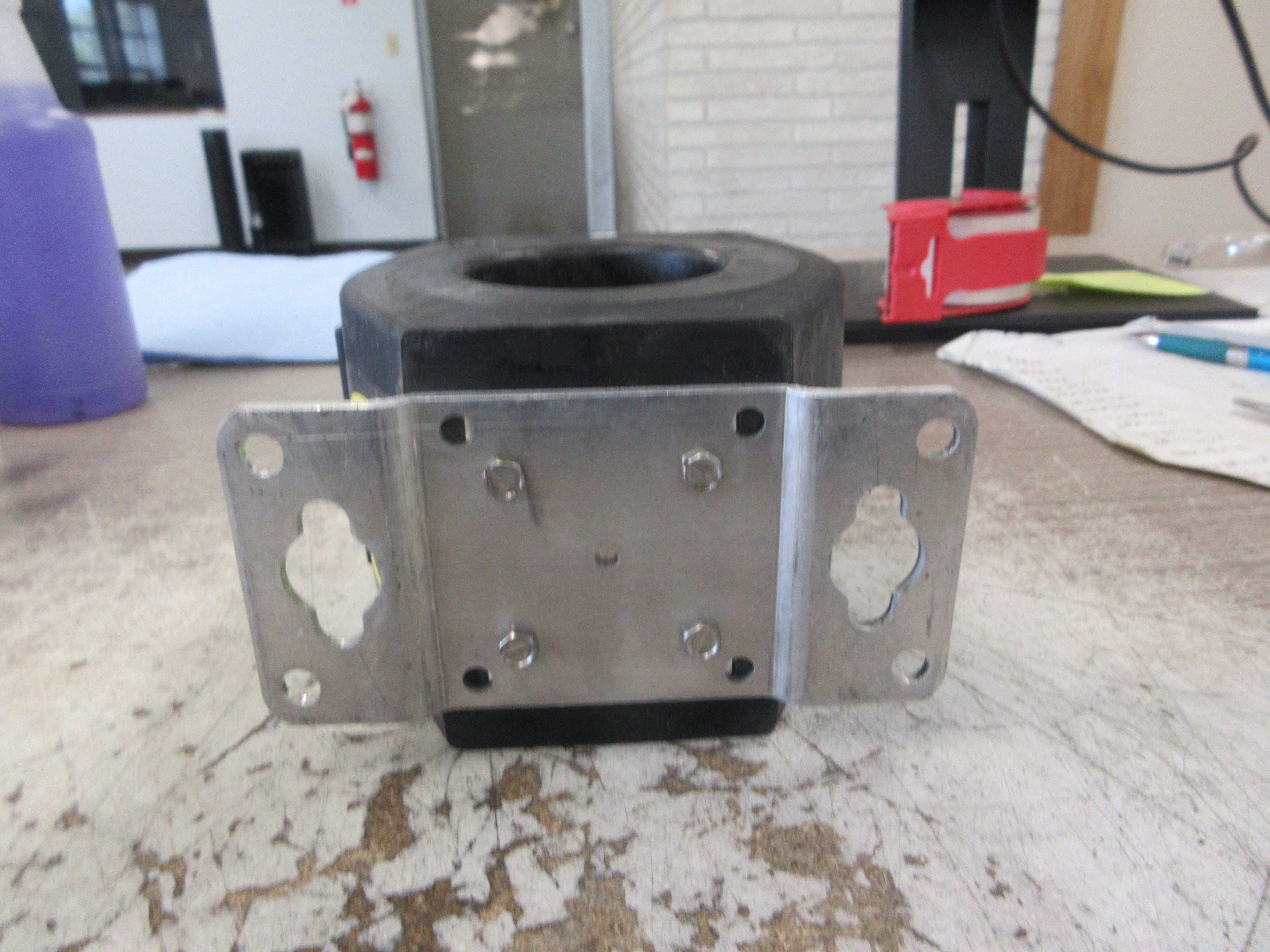 Schlumberger Type R6M Current Transformer 92352-015 Ratio 200:5A 600V 60Hz Used