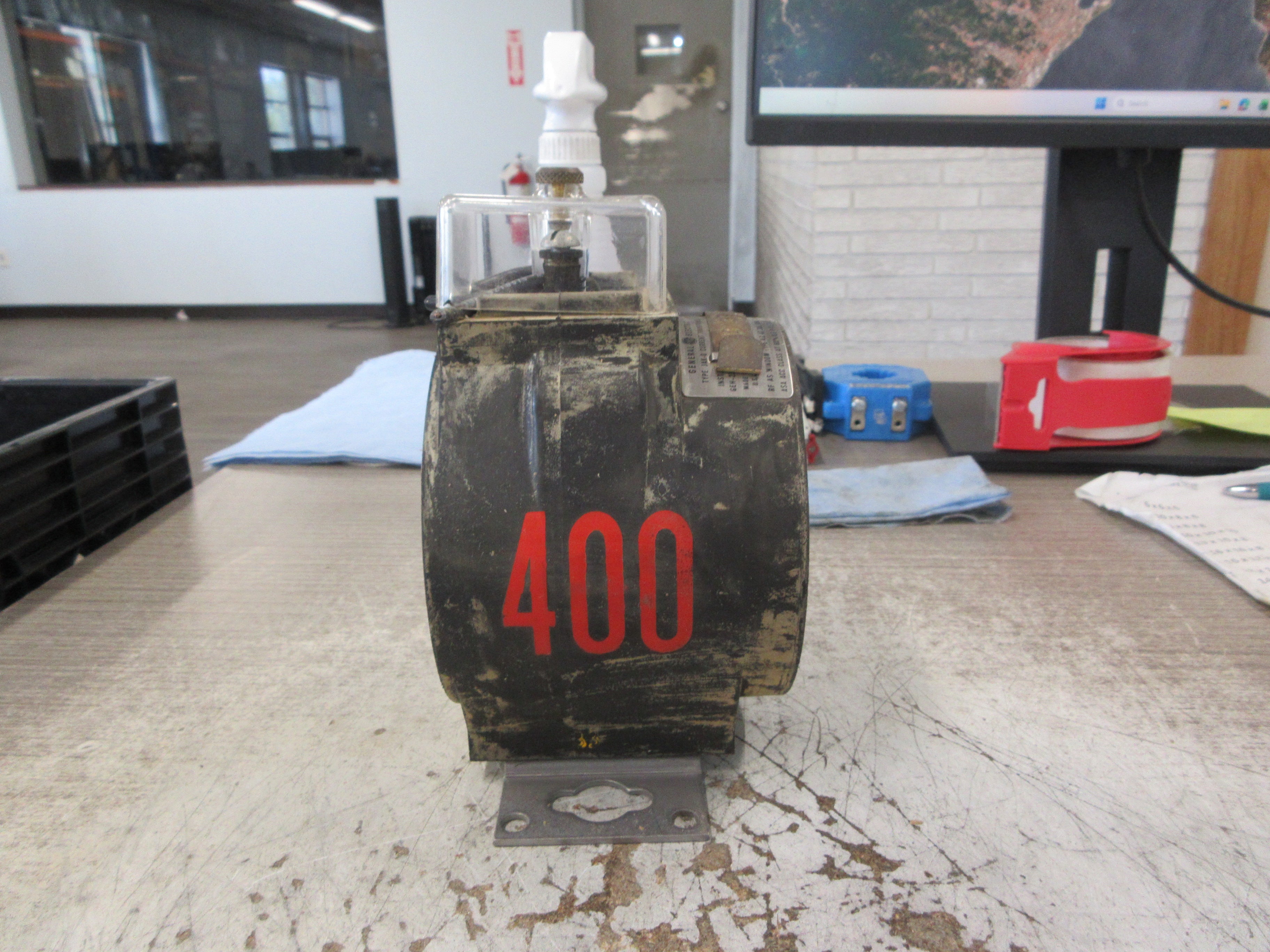 GE Type JAK-0 Current Transformer 750X33G303 Ratio 400:5A 60Hz Used