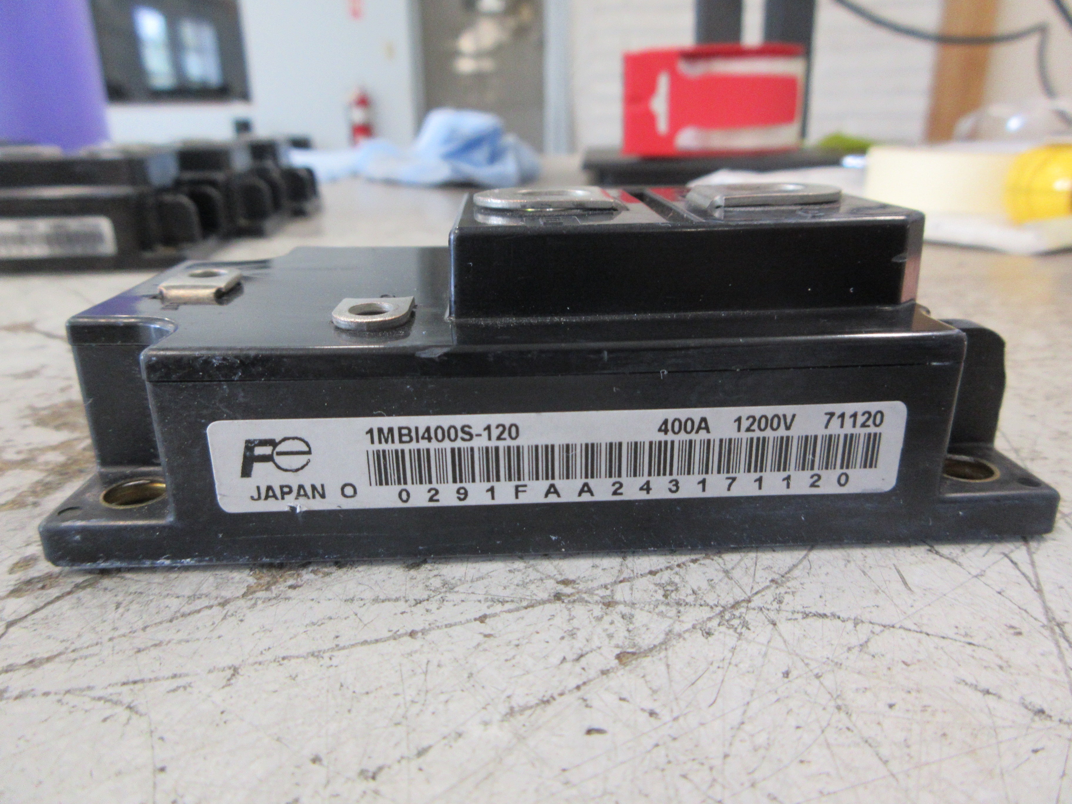 Fuji Electric IGBT Module 1MBI400S-120 400A 1200V Used