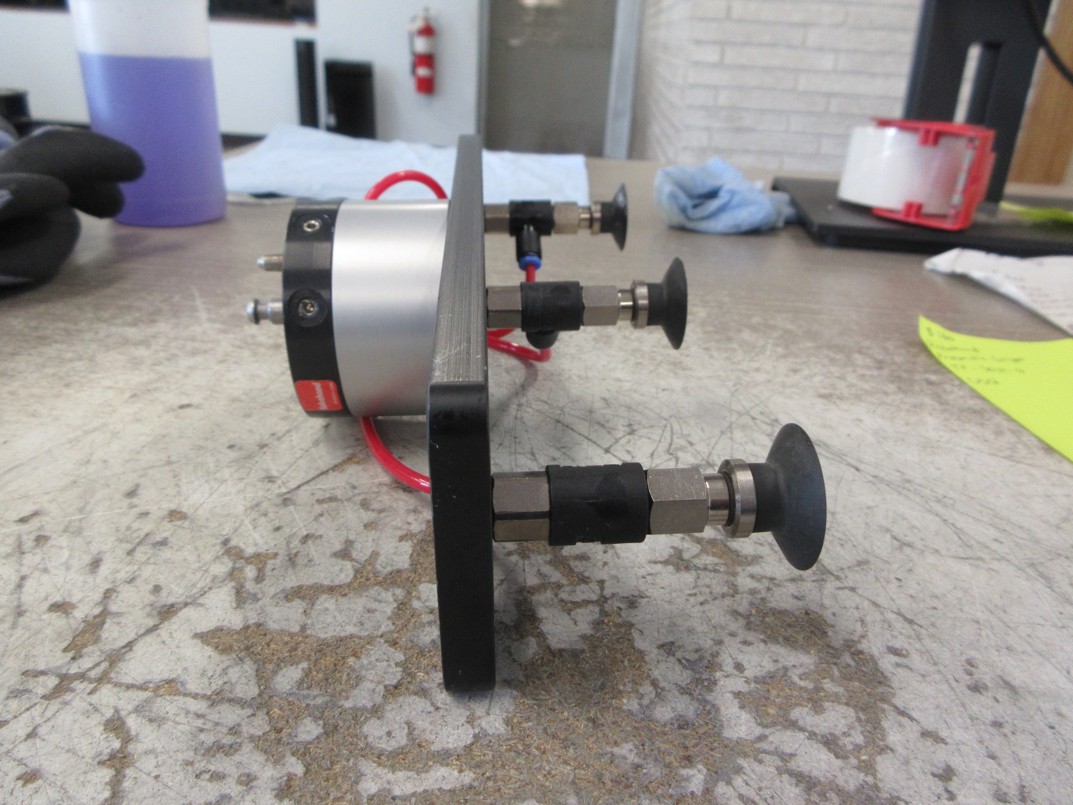 Robohand Pneumatic Gripper TP-30M-0 Used